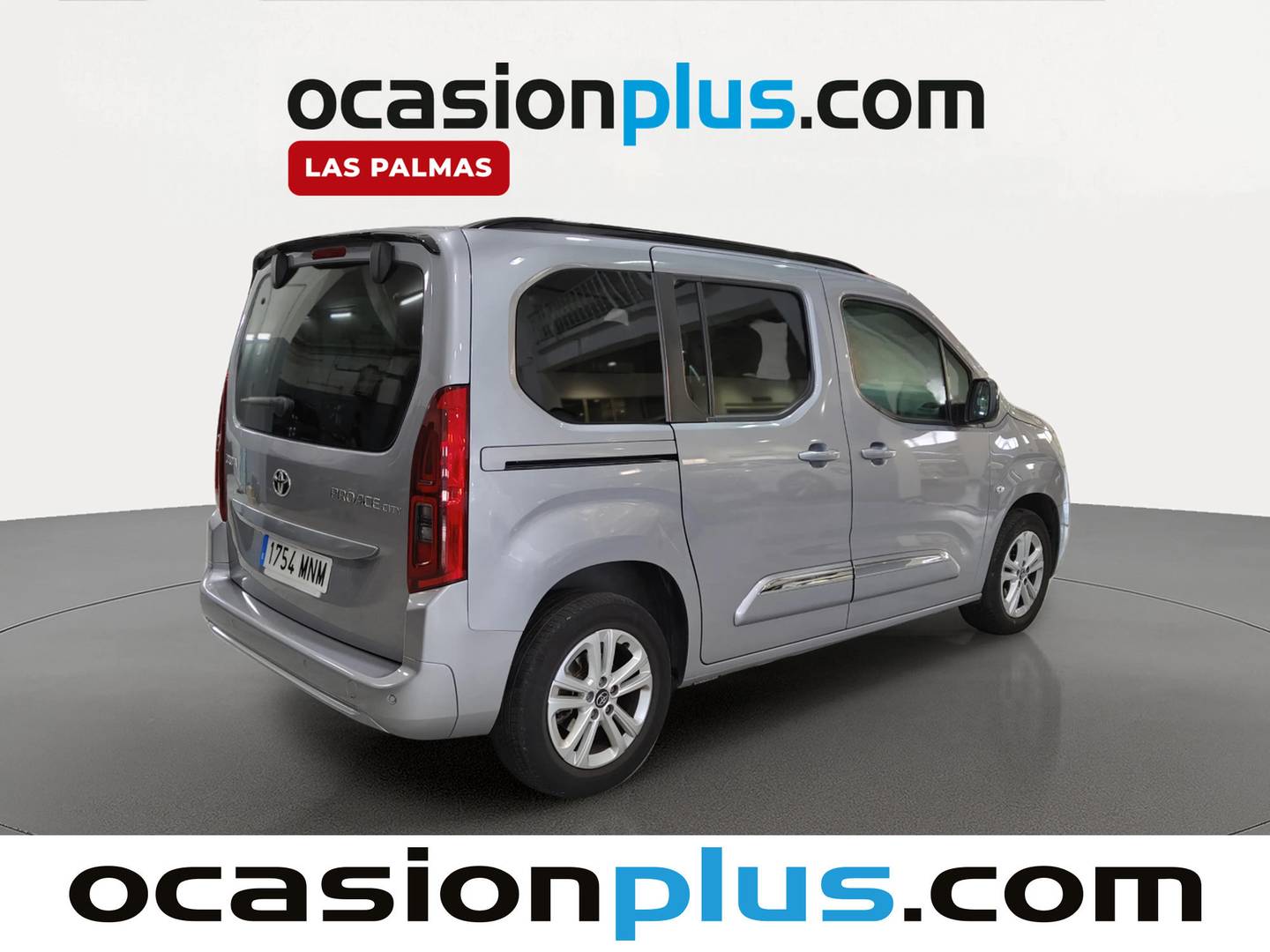 Foto trasera Toyota Proace City Verso Toyota Proace City Verso 1.5D Family Active L1 (131 CV) derecha