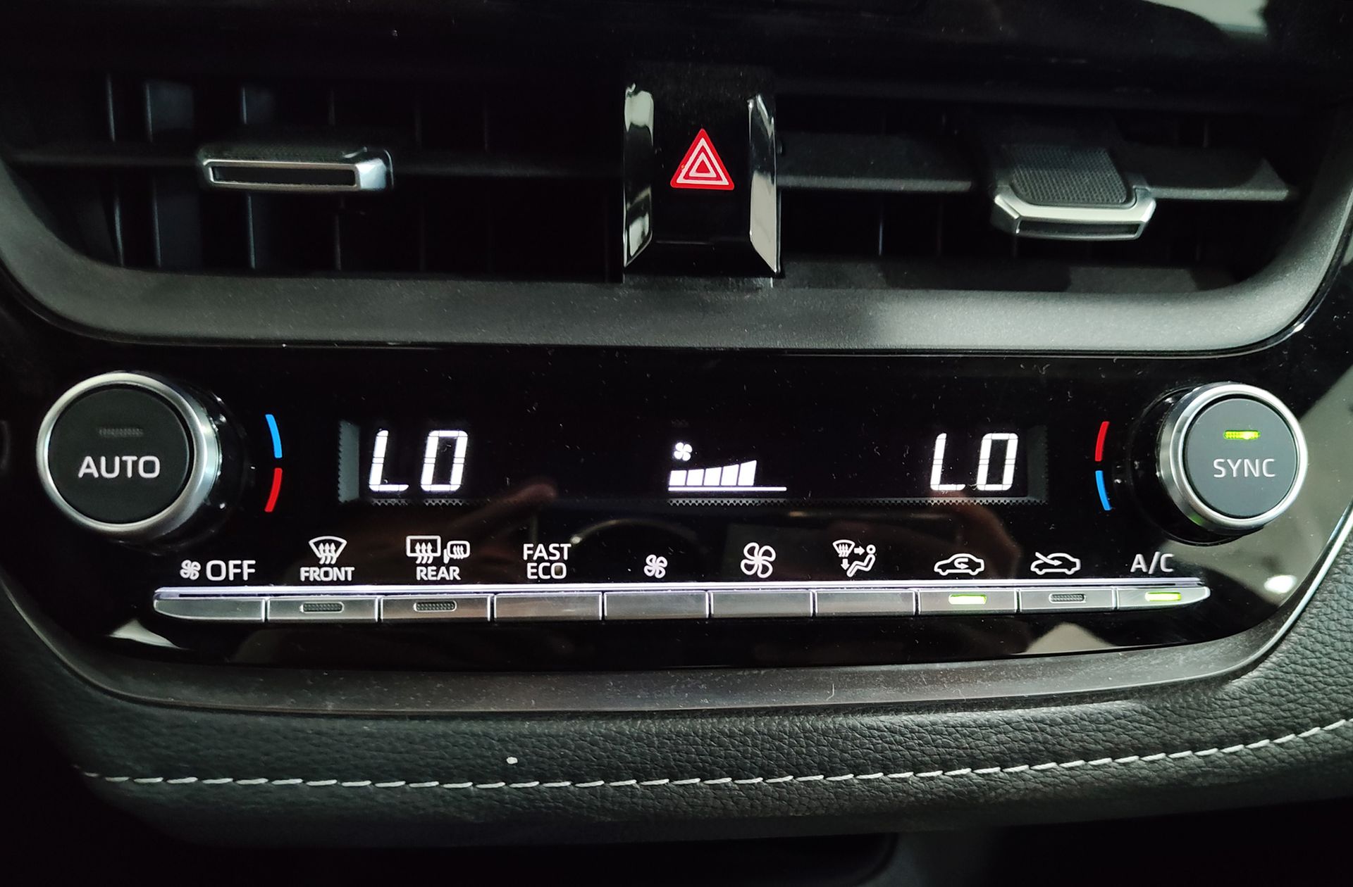 Toyota Corolla 140H Active Plus - foto 28