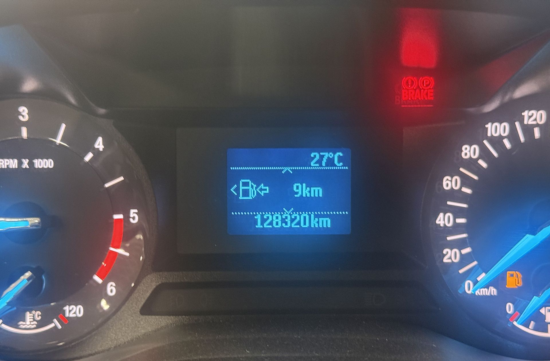 Ford Mondeo 1.6 TDCi Trend - foto 7