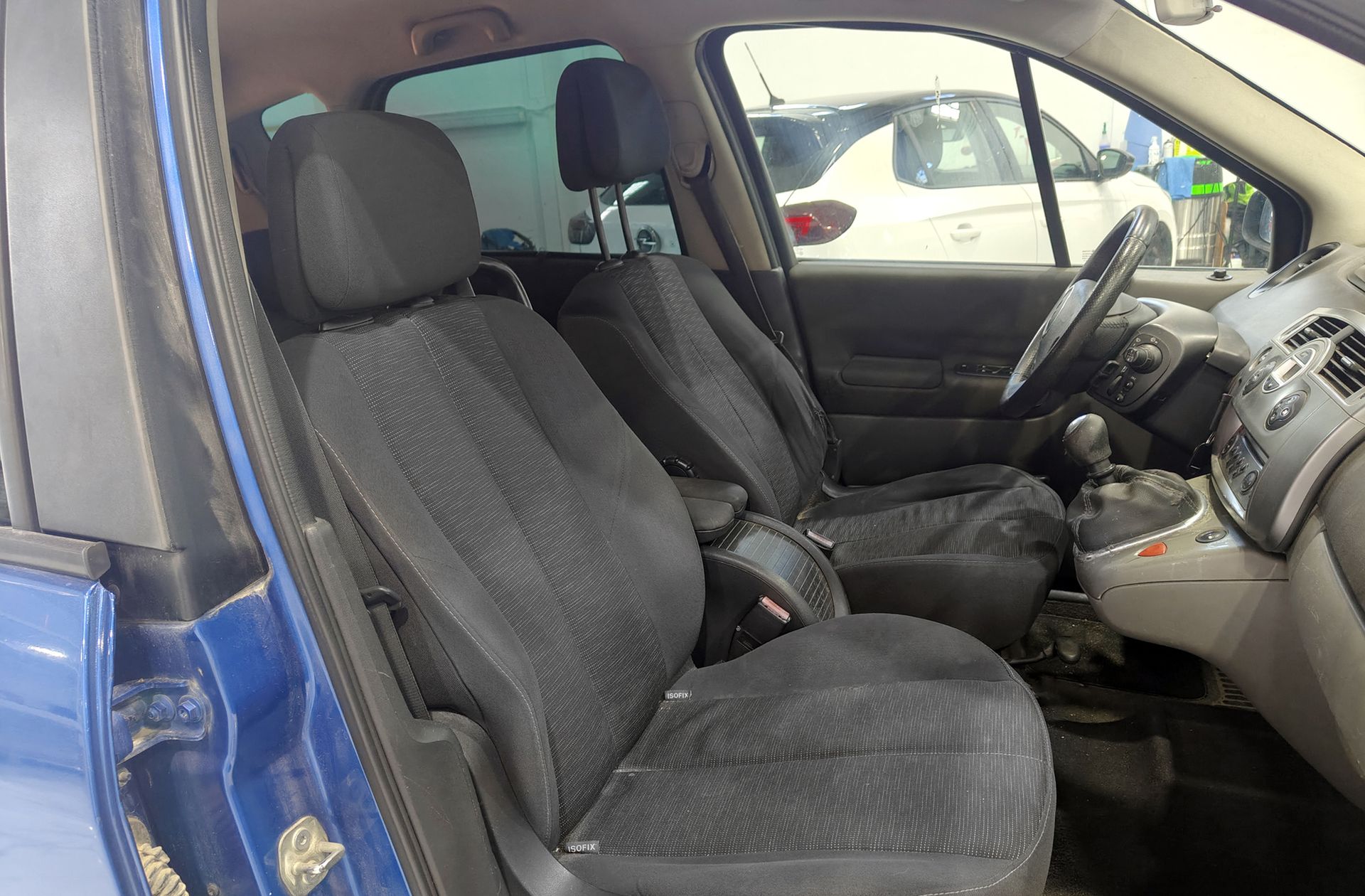 Renault Scénic 1.9 dCi Dynamique EU4 - foto 14