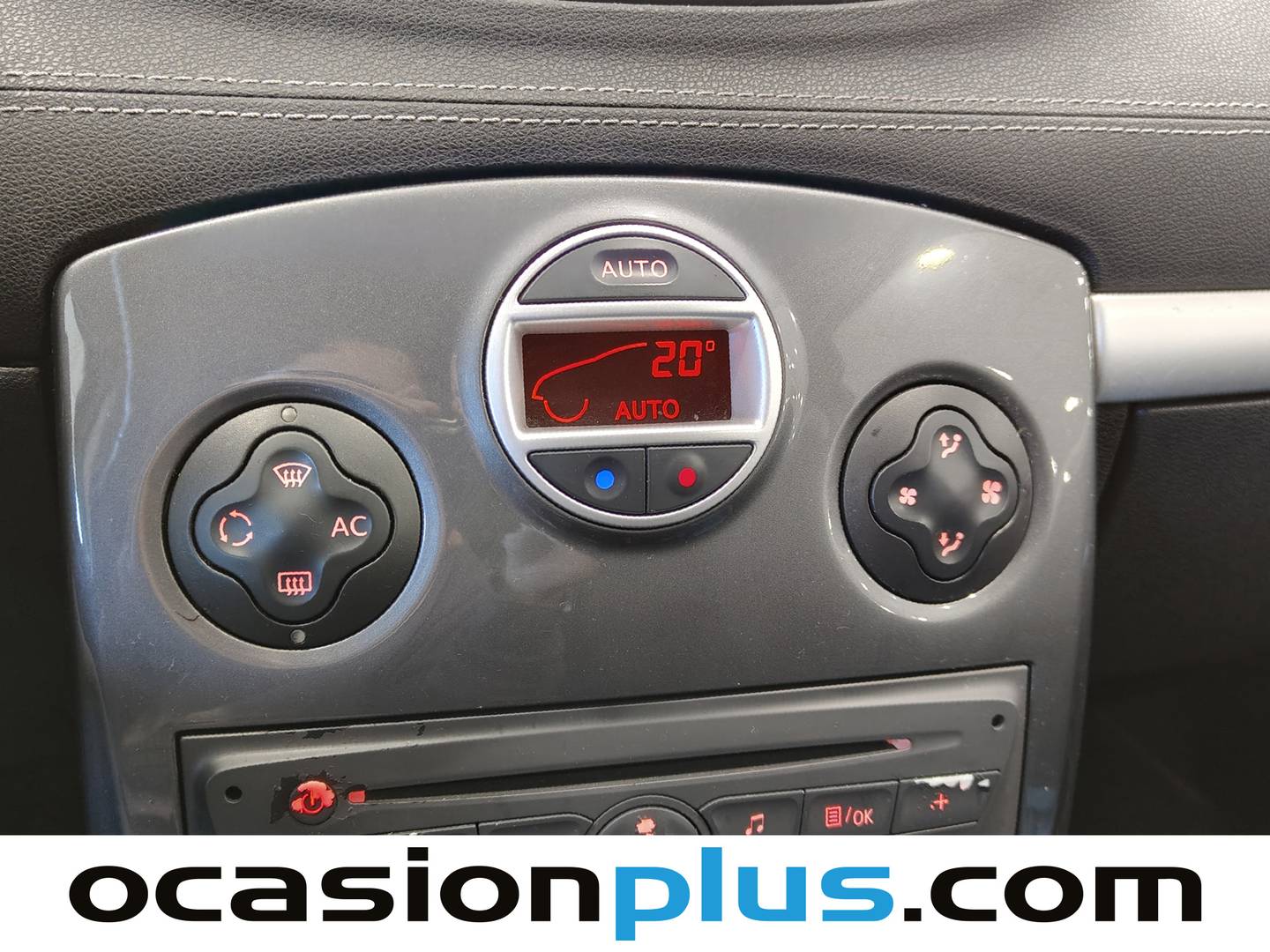 Equipamiento del Renault Clio Renault Clio Grand Tour Expression eco2 TCe (100 CV)