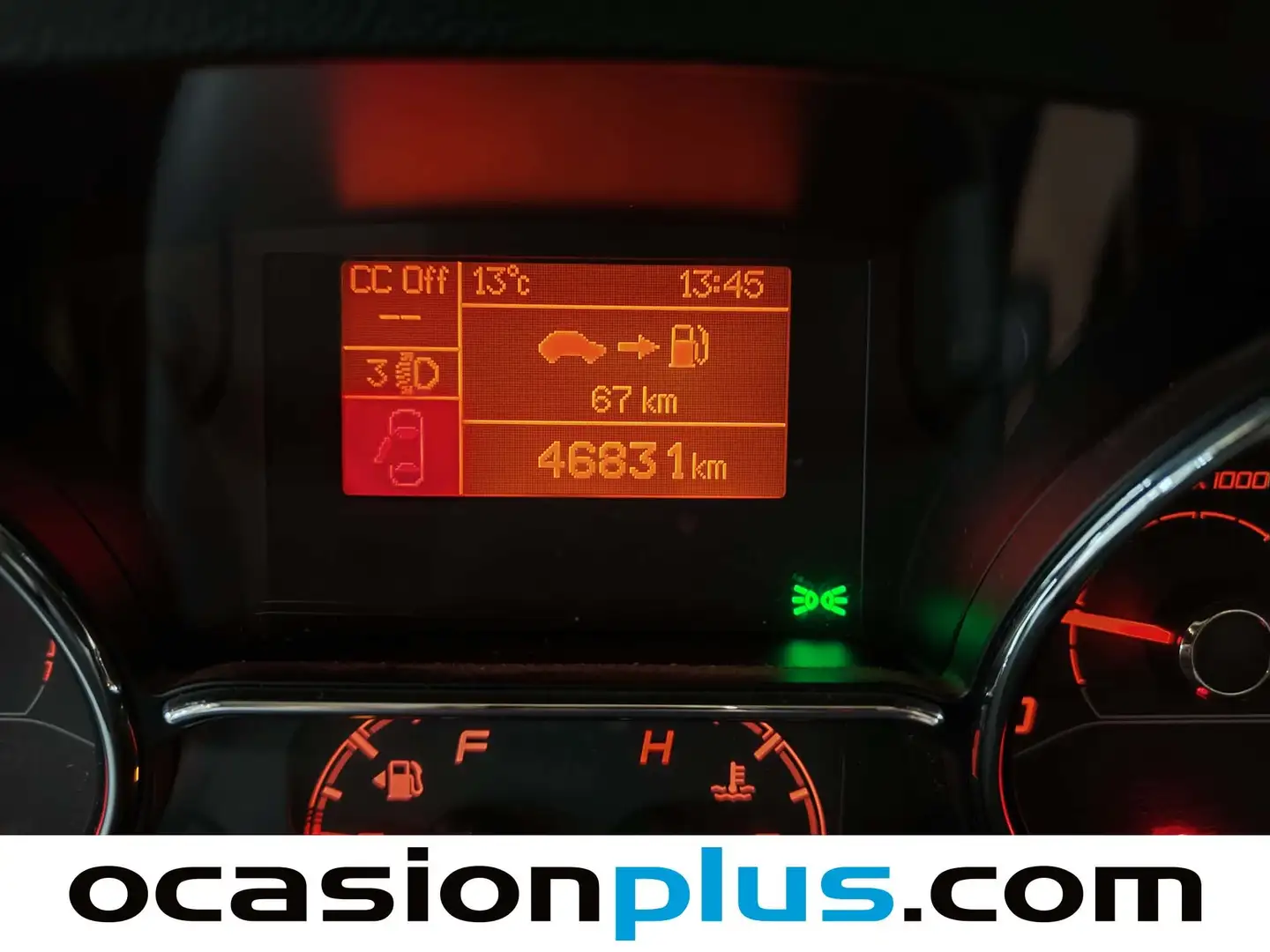 Foto Citroën Dethleffs Globetrail 640 DB 103KW (140 CV) Citroën Dethleffs Globetrail 640 DB 103KW (140 CV) 640 DB  Edition 90  (140 CV) ( 4 Plazas )