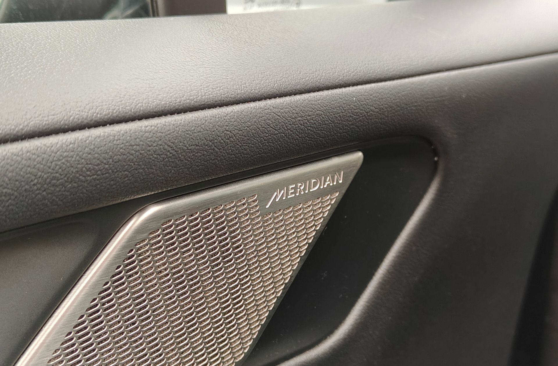 Jaguar I-Pace EV400 S 4WD - foto 14