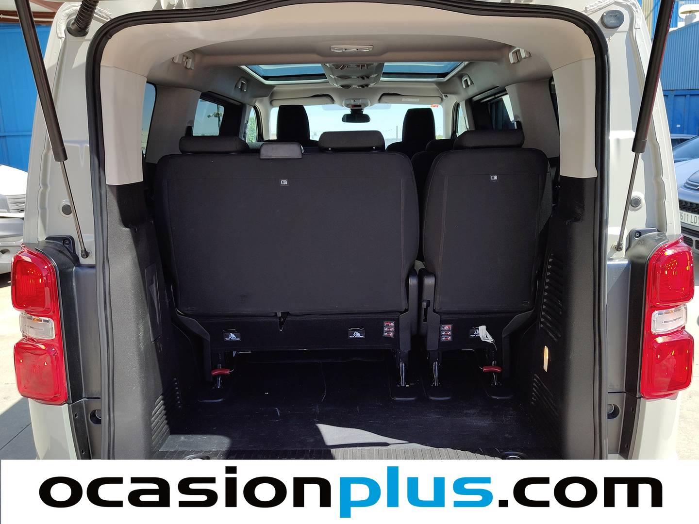 Foto asientos traseros Citroën Spacetourer Citroën Spacetourer BlueHDi 120 Talla M Business (120 CV)