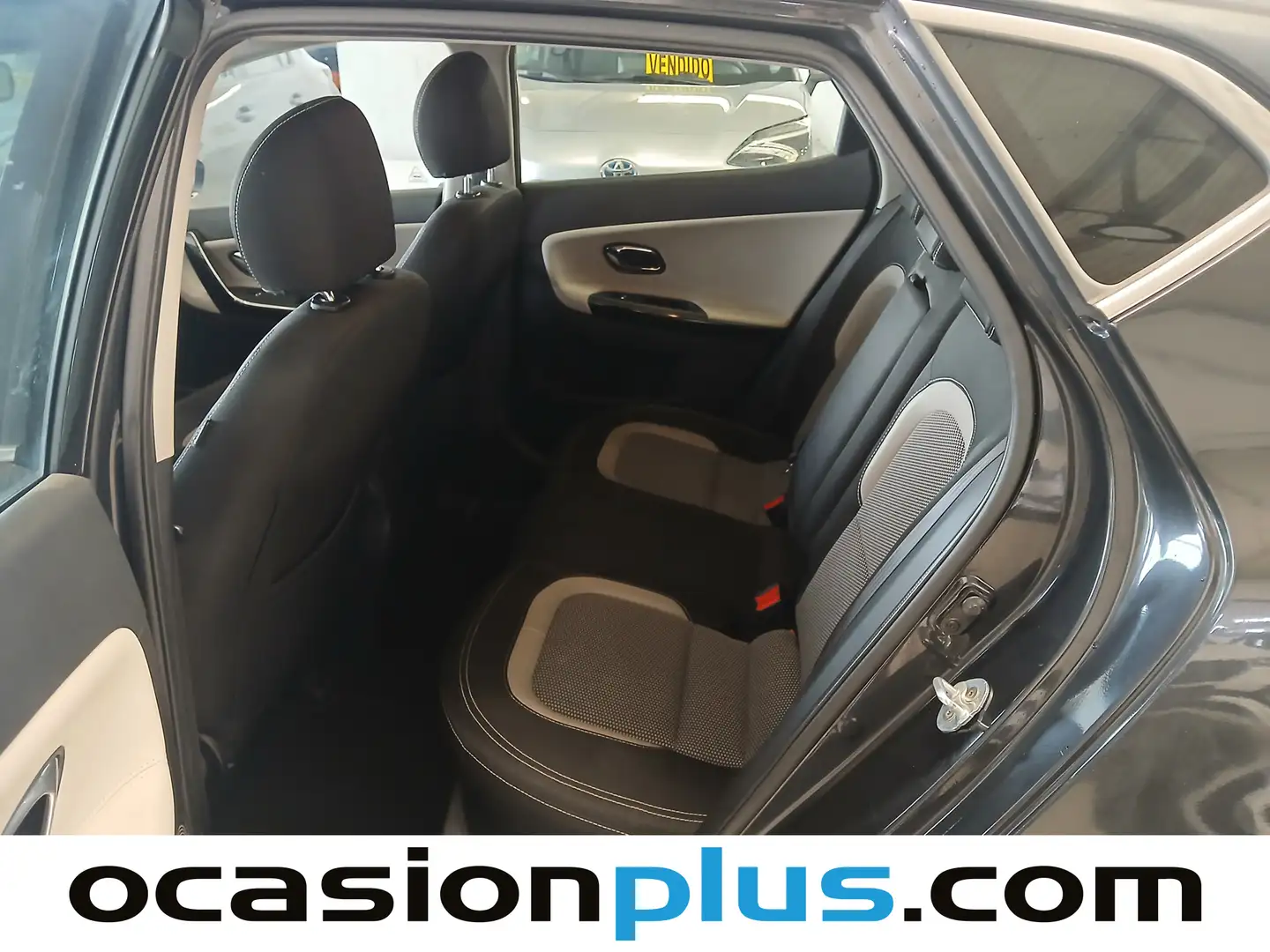 Foto KIA Ceed Kia Ceed 1.6 CRDi VGT x-Tech17 (136 CV)