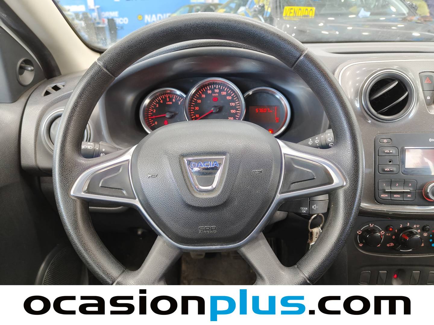 Extras y acabados del Dacia Sandero Dacia Sandero 1.0 Stepway Essential  (73 CV)