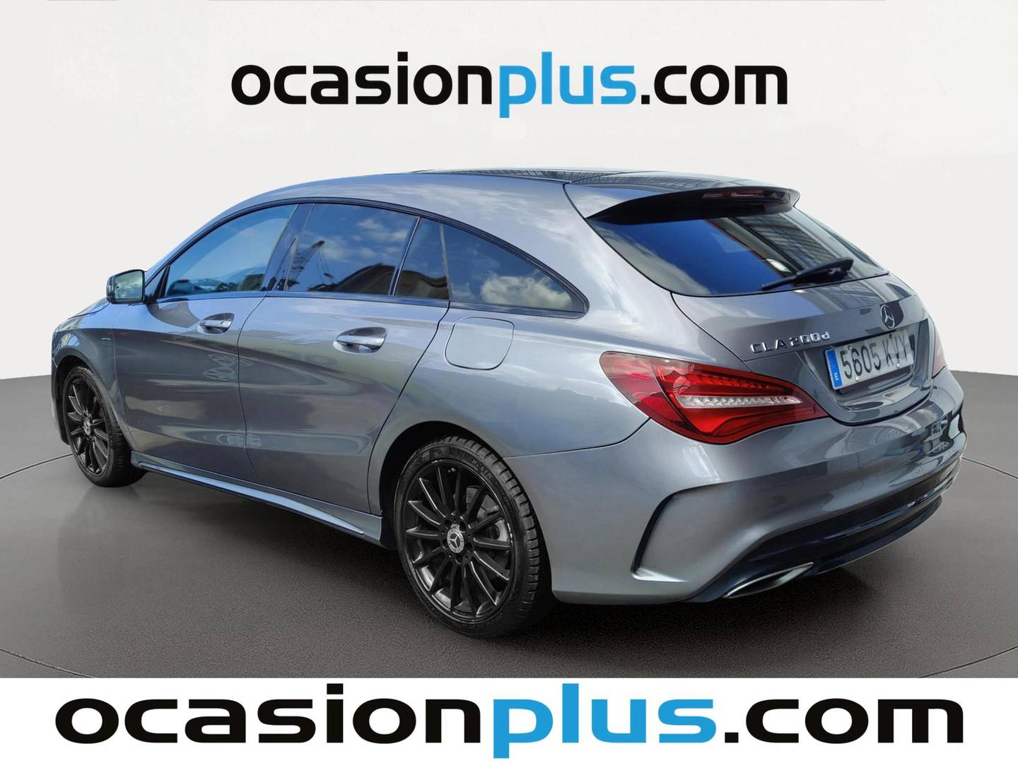 Foto trasera Mercedes CLA Mercedes CLA Shooting Brake 200 d (136 CV) Pack AMG izquierda
