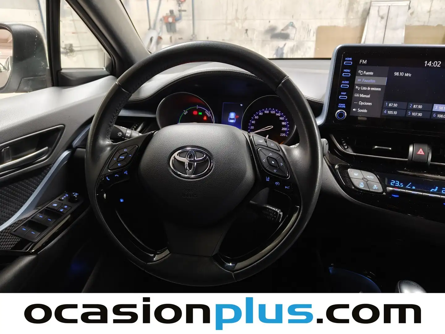 Foto Toyota C-HR Toyota C-HR 1.8 125H Advance (122 CV)