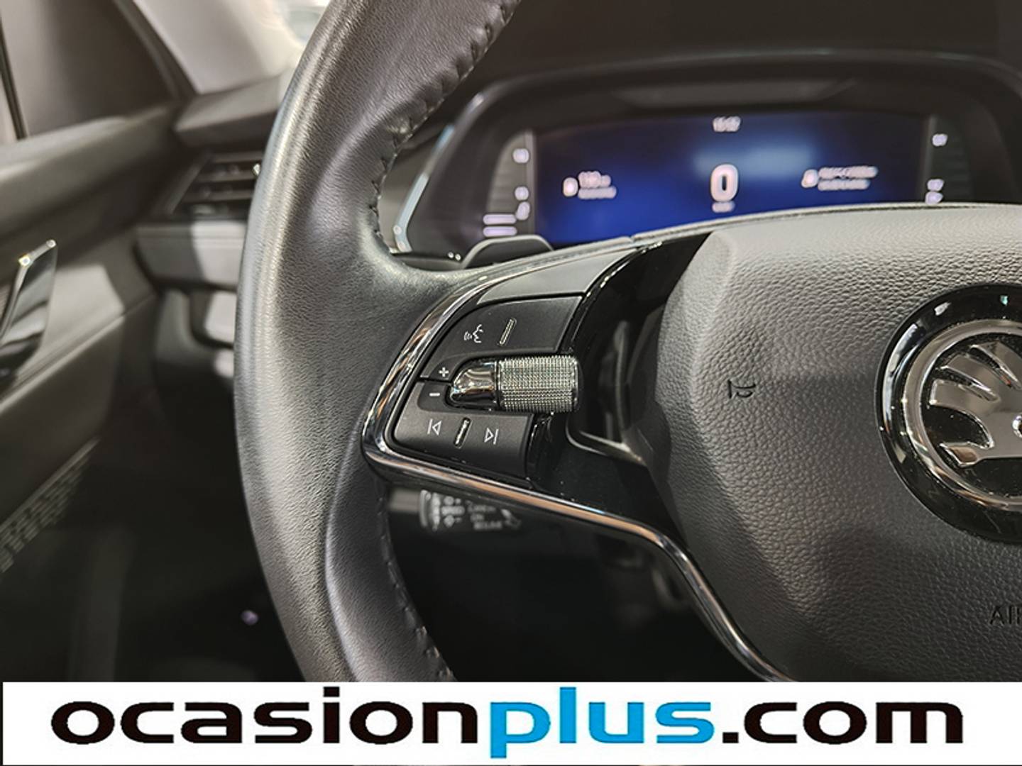 Foto Skoda Octavia Skoda Octavia 1.0 TSI mHEV Ambition DSG (110 CV)