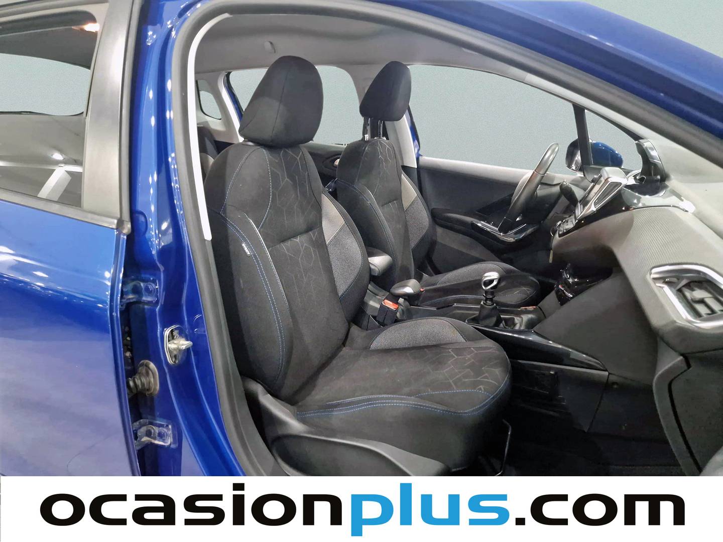 Peugeot 2008 Peugeot 2008 PureTech 110 S&S Signature (110 CV) km 0
