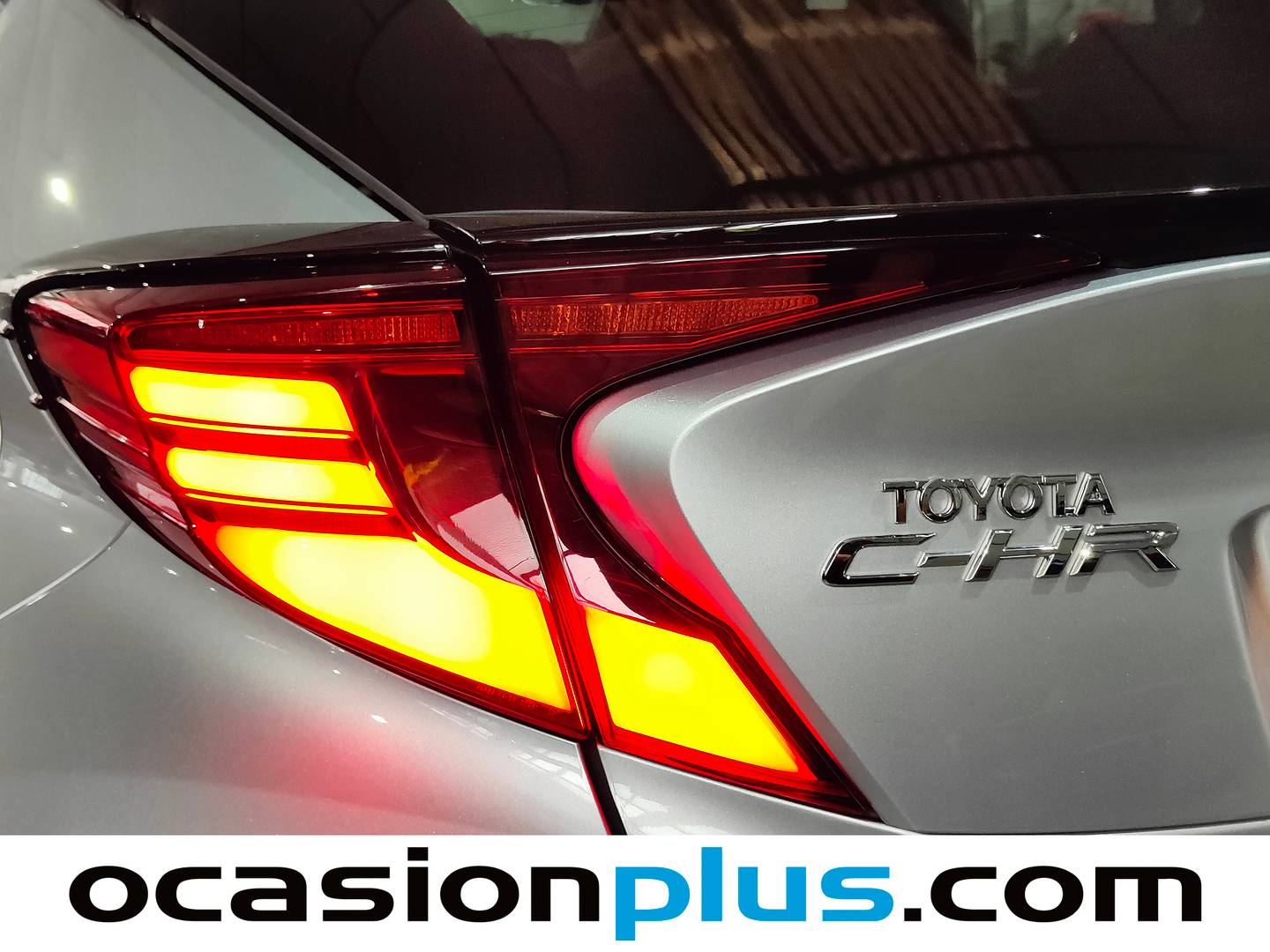 Accesorios del Toyota C-HR Toyota C-HR 180H GR Sport (184 CV)