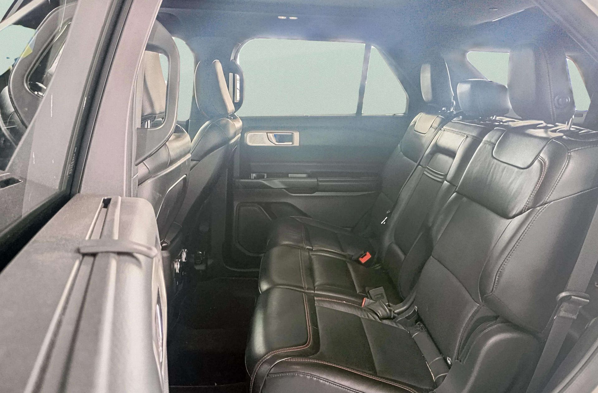 Ford Explorer 3.0 PHEV ST Line AWD 7 plazas - foto 16