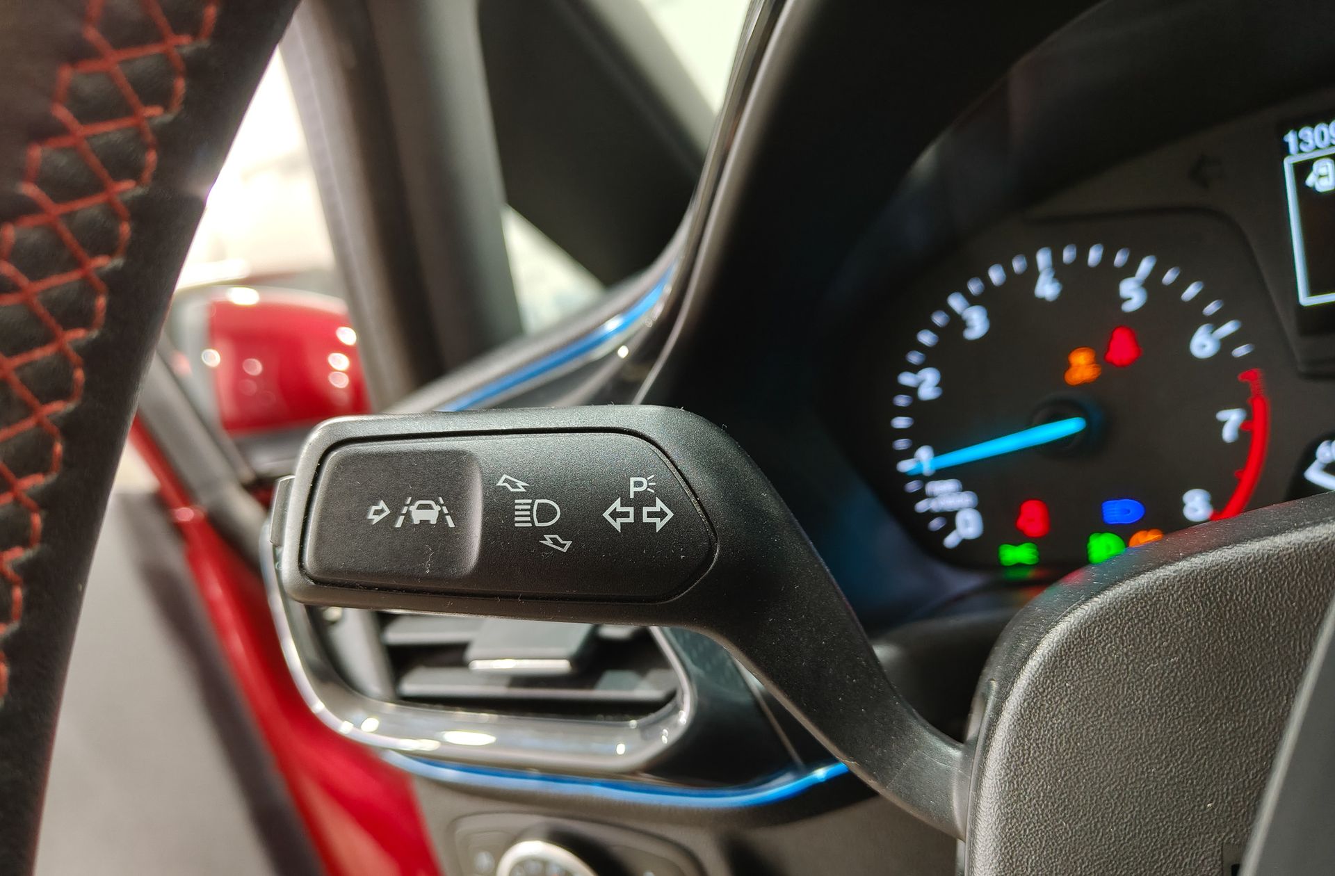 Ford Fiesta 1.0 EcoBoost ST-Line - foto 21