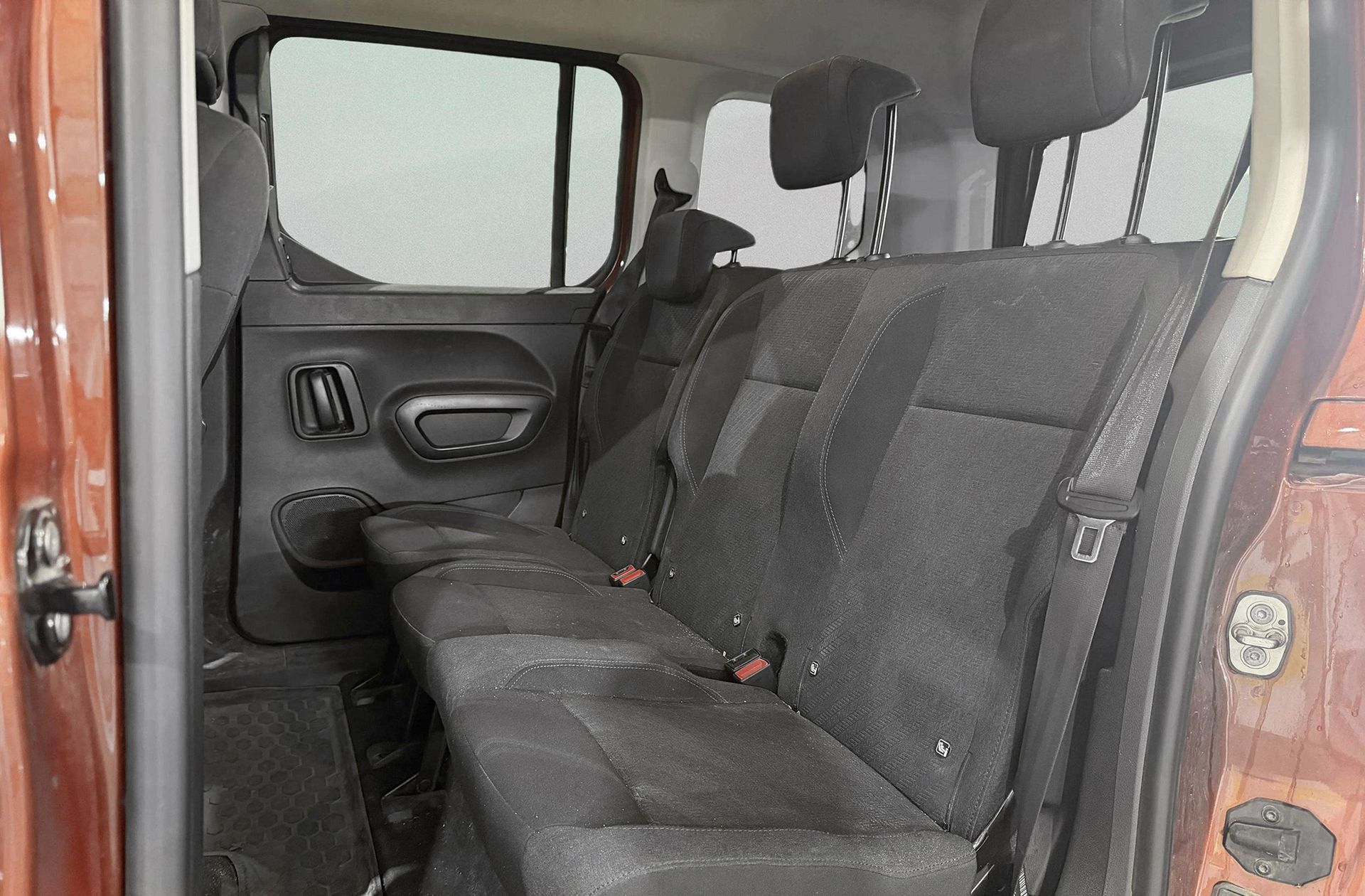Peugeot Rifter BlueHDi 130 Allure Standard - foto 11