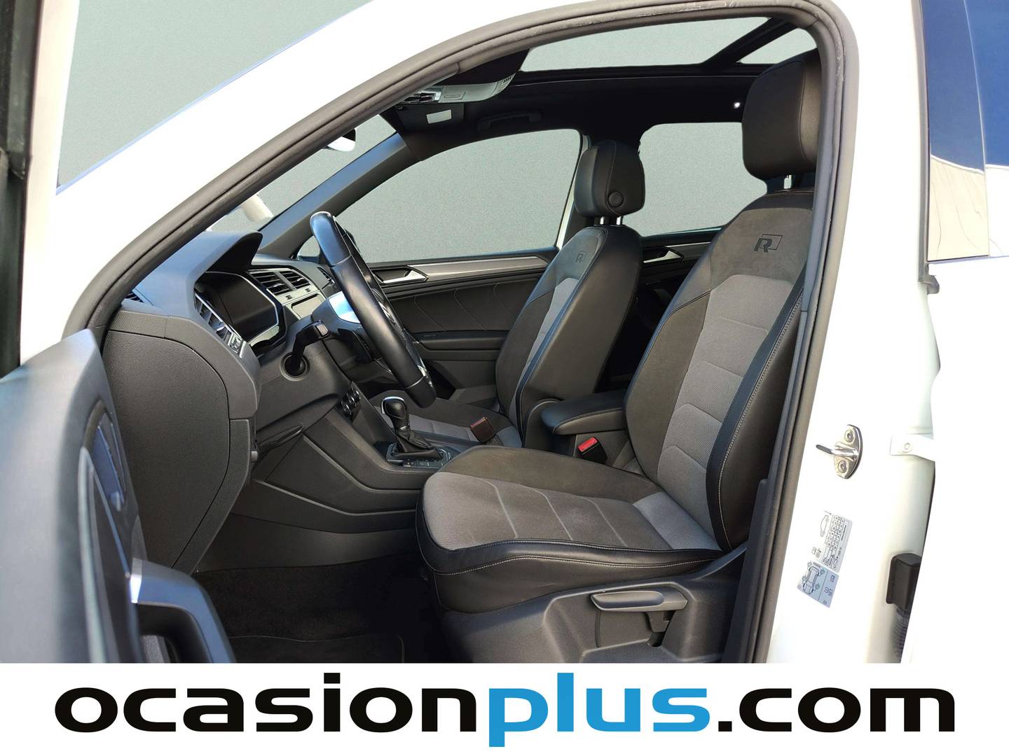 Foto asientos delanteros Volkswagen Tiguan Volkswagen Tiguan Sport 2.0 TSI 4Motion (180 CV) DSG Pack R-Line