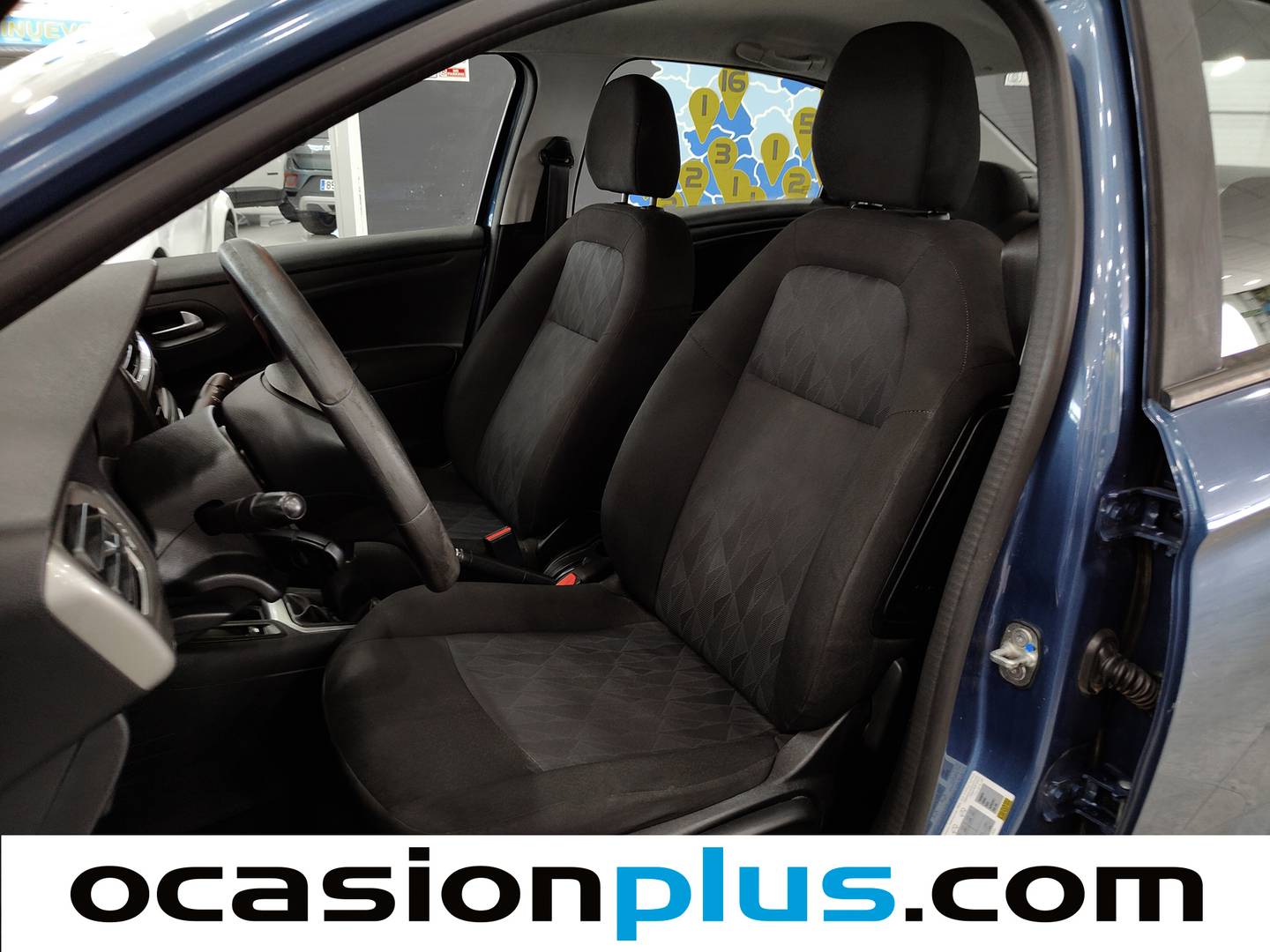 Foto asientos delanteros Citroën C-Elysée Citroën C-Elysee BlueHDi 100 Seduction (100 CV)