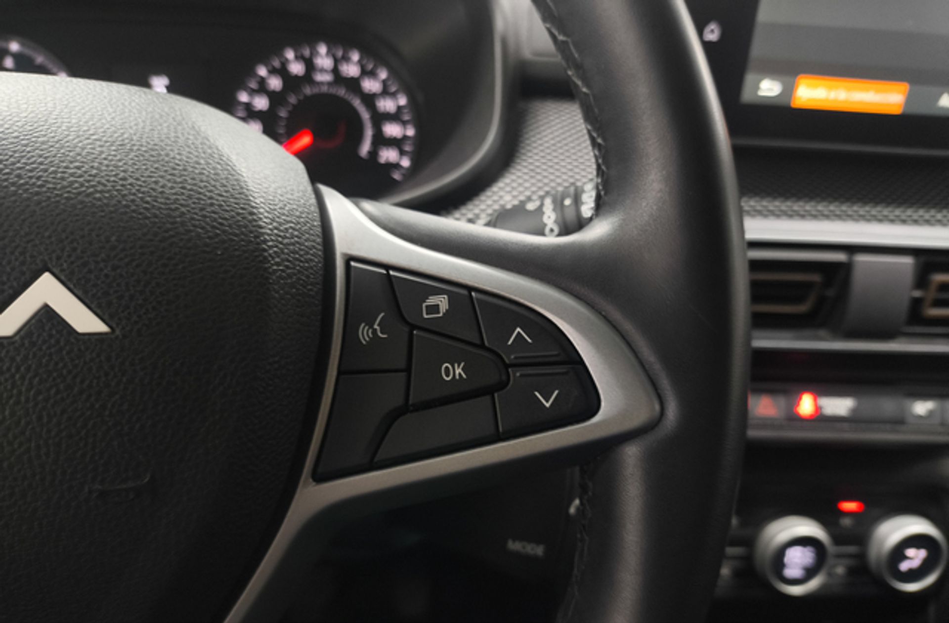 Dacia Sandero Stepway Expression TCe - foto 25