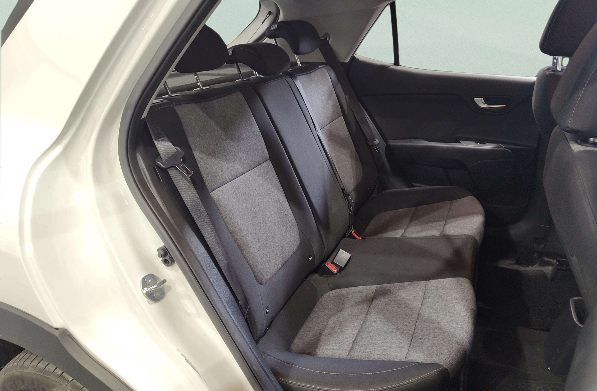 Kia Stonic 1.2 DPi Drive - foto 17