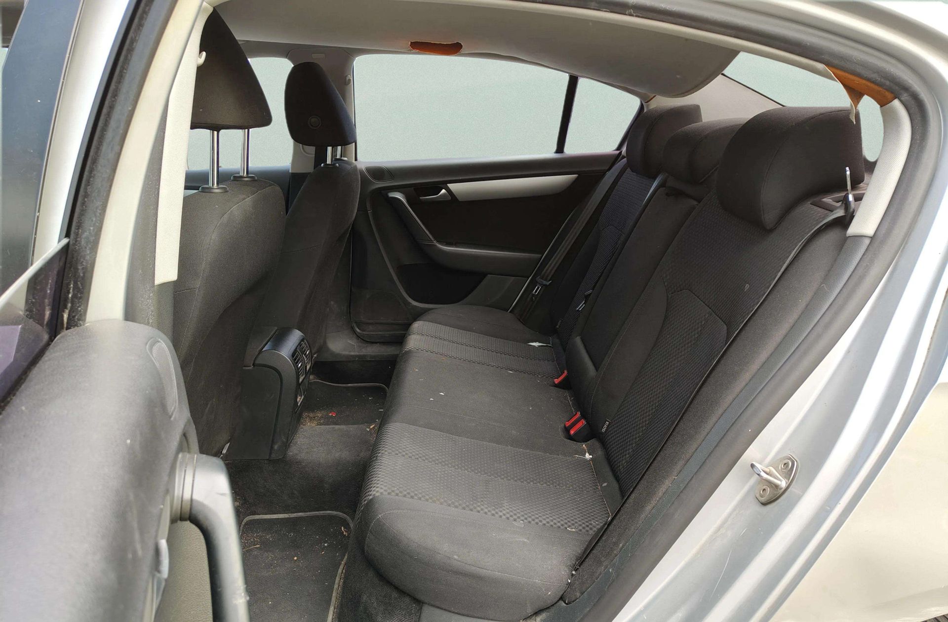 Volkswagen Passat 1.6 TDI BMT - foto 11