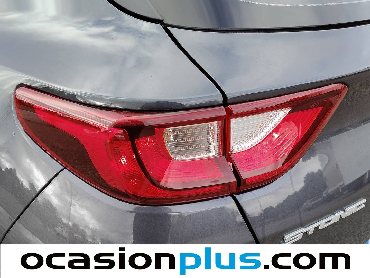 Foto KIA Stonic Kia Stonic 1.0 T-GDi Concept (100 CV)