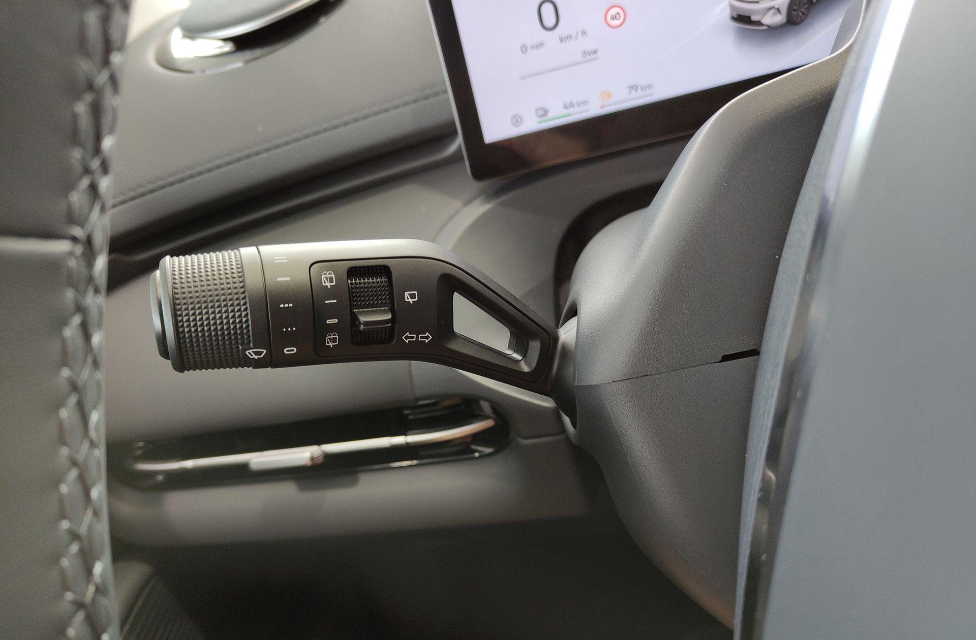 Geely Starray EM-i 1.5 PHEV Pro - foto 29