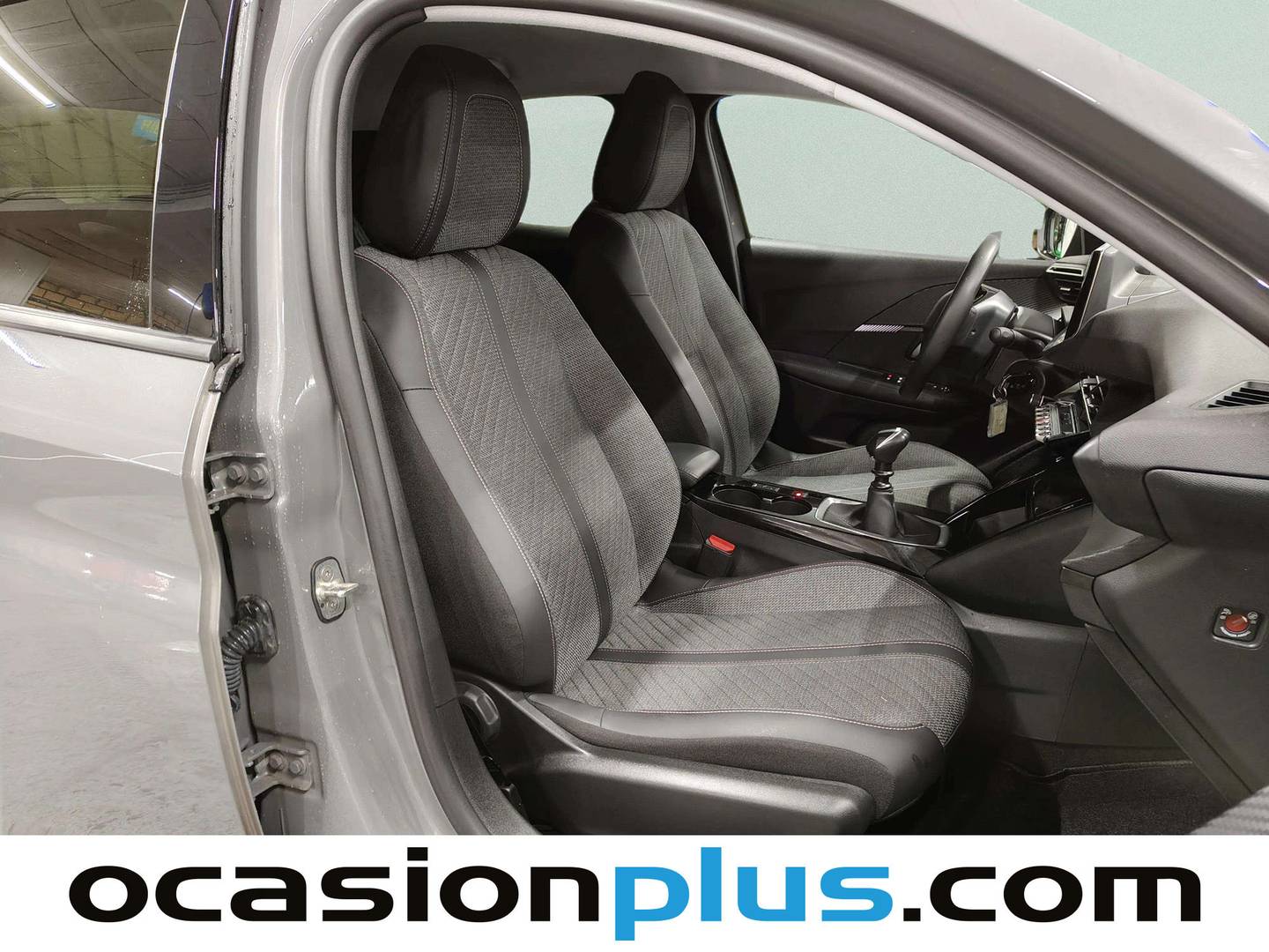 Foto Peugeot 208 Peugeot 208 PureTech 100 Allure (100 CV)