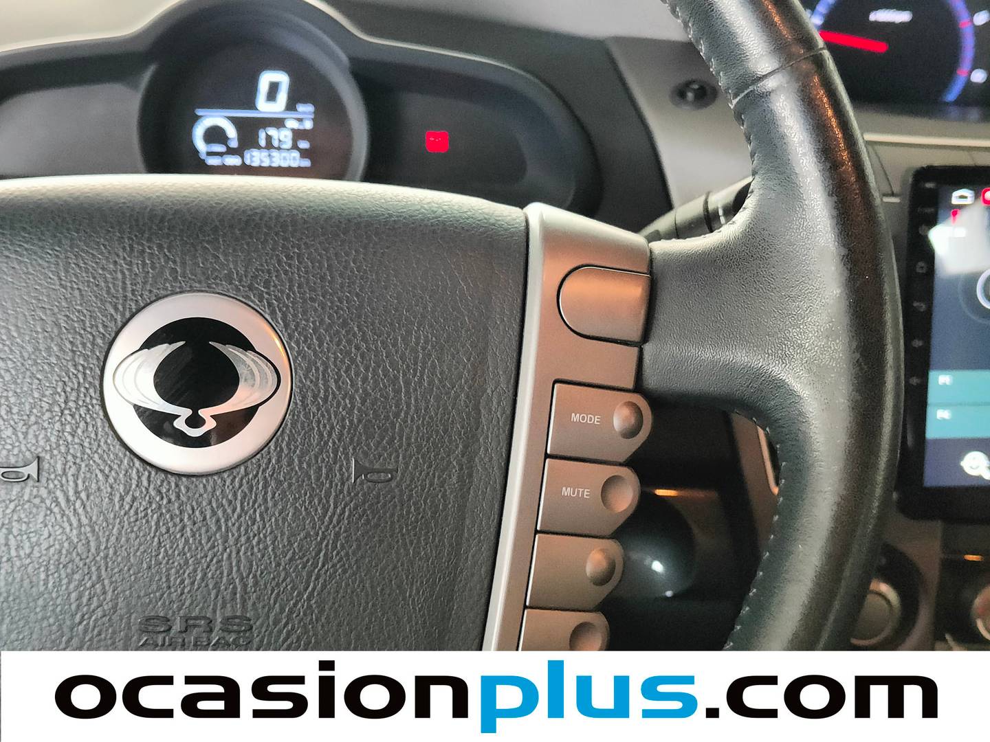Acabados SsangYong Rodius SsangYong Rodius 2.0 e-Xdi Premium (155 CV) 7 Plazas