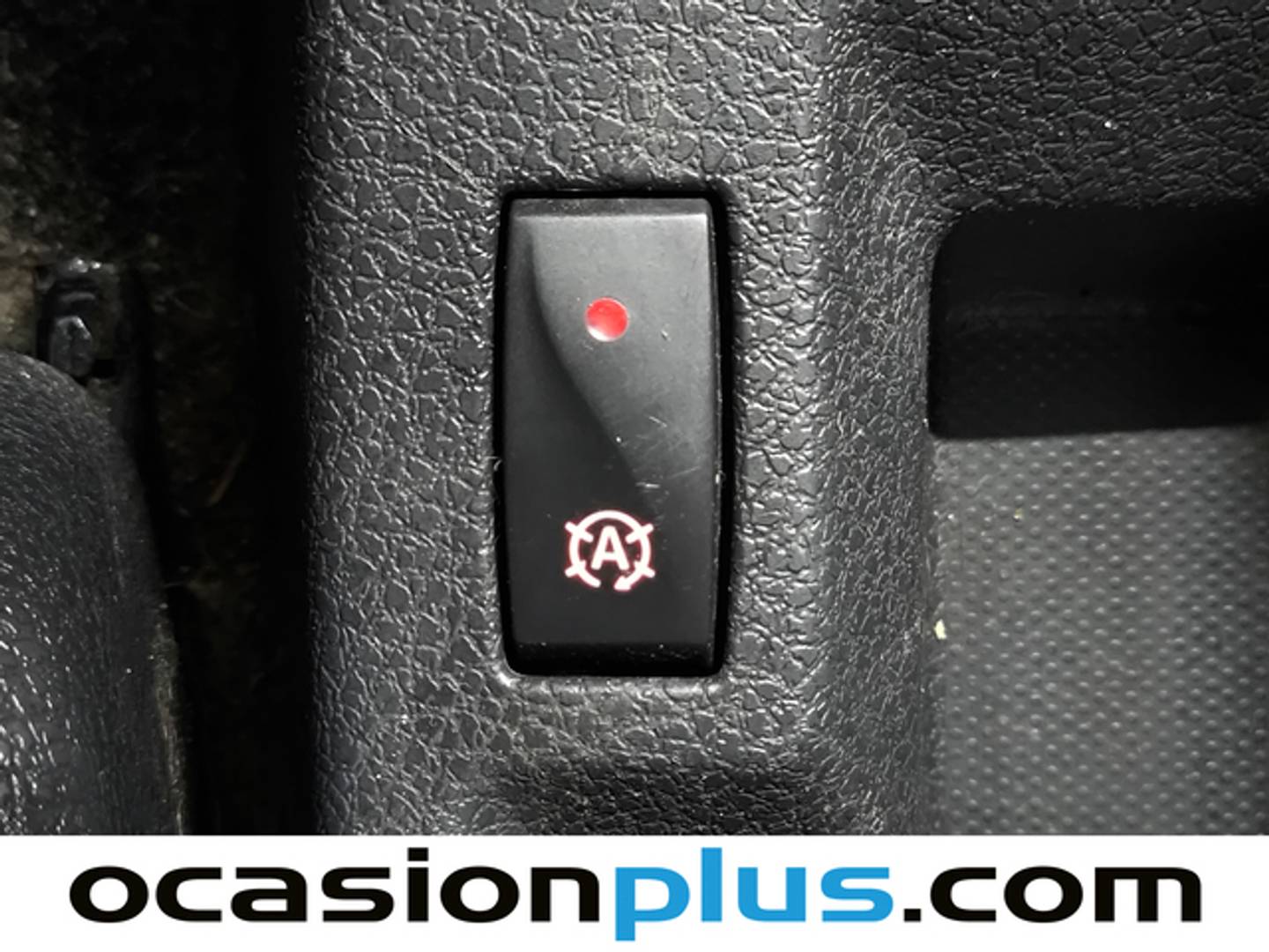 Extras del Dacia Logan Dacia Logan Essential 1.0 (75 CV)