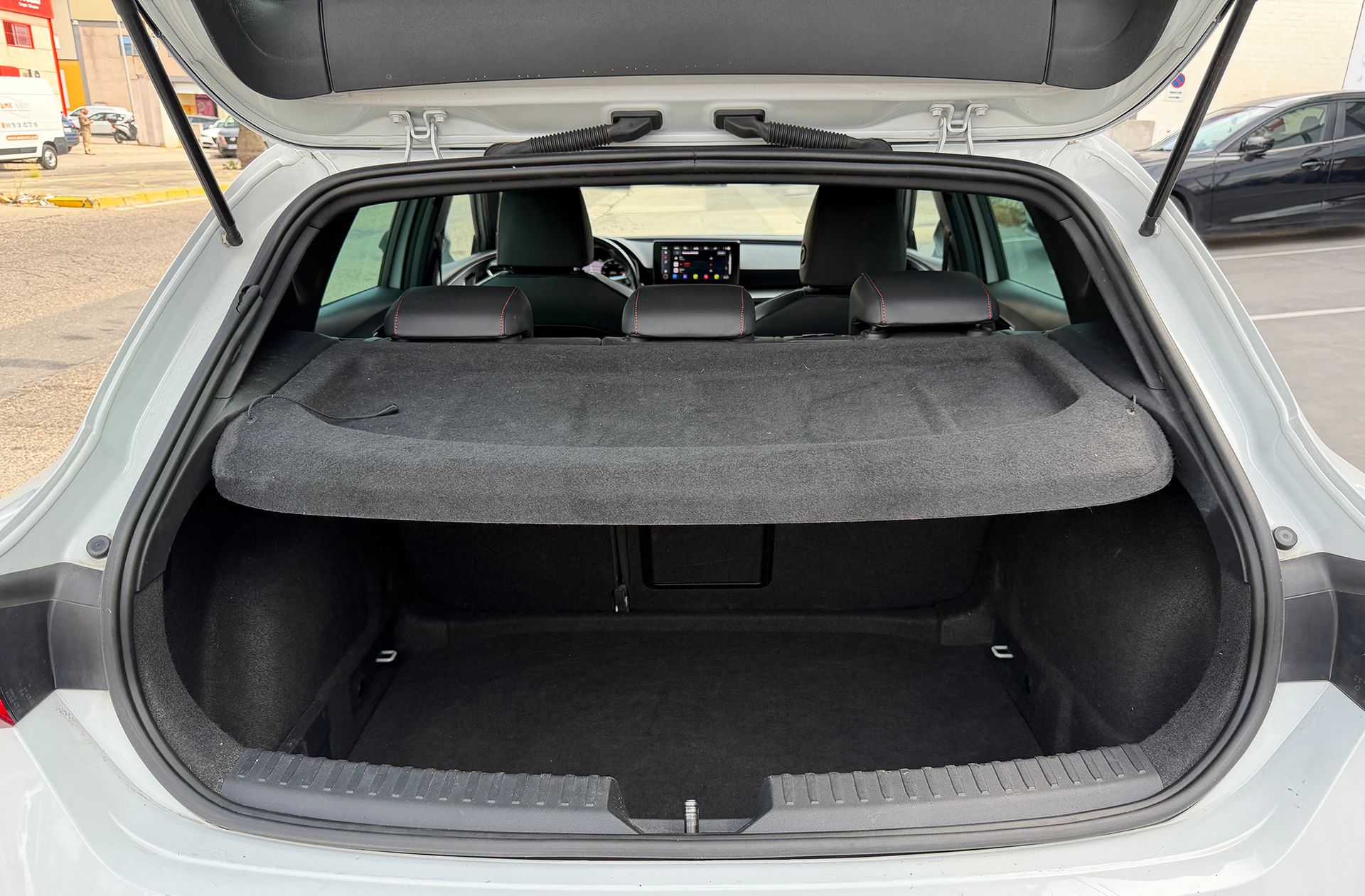 SEAT León 1.0 TSI FR 25 Aniversario - foto 20