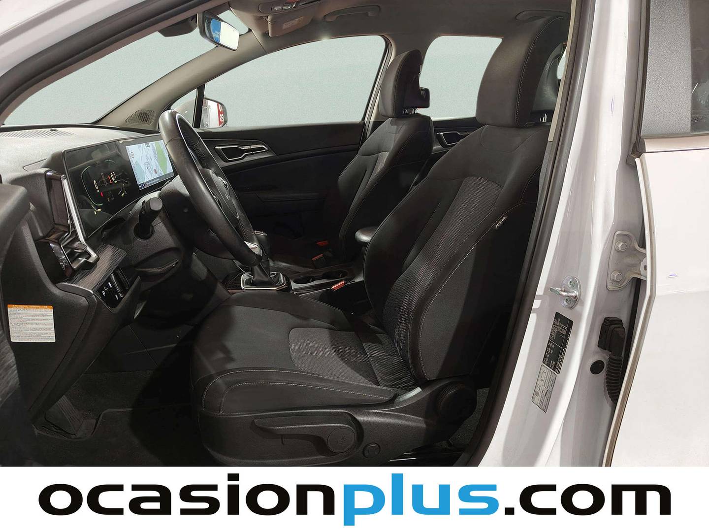 Foto asientos delanteros KIA Sportage Kia Sportage 1.6 T-GDi MHEV Drive 4x2 (150 CV)