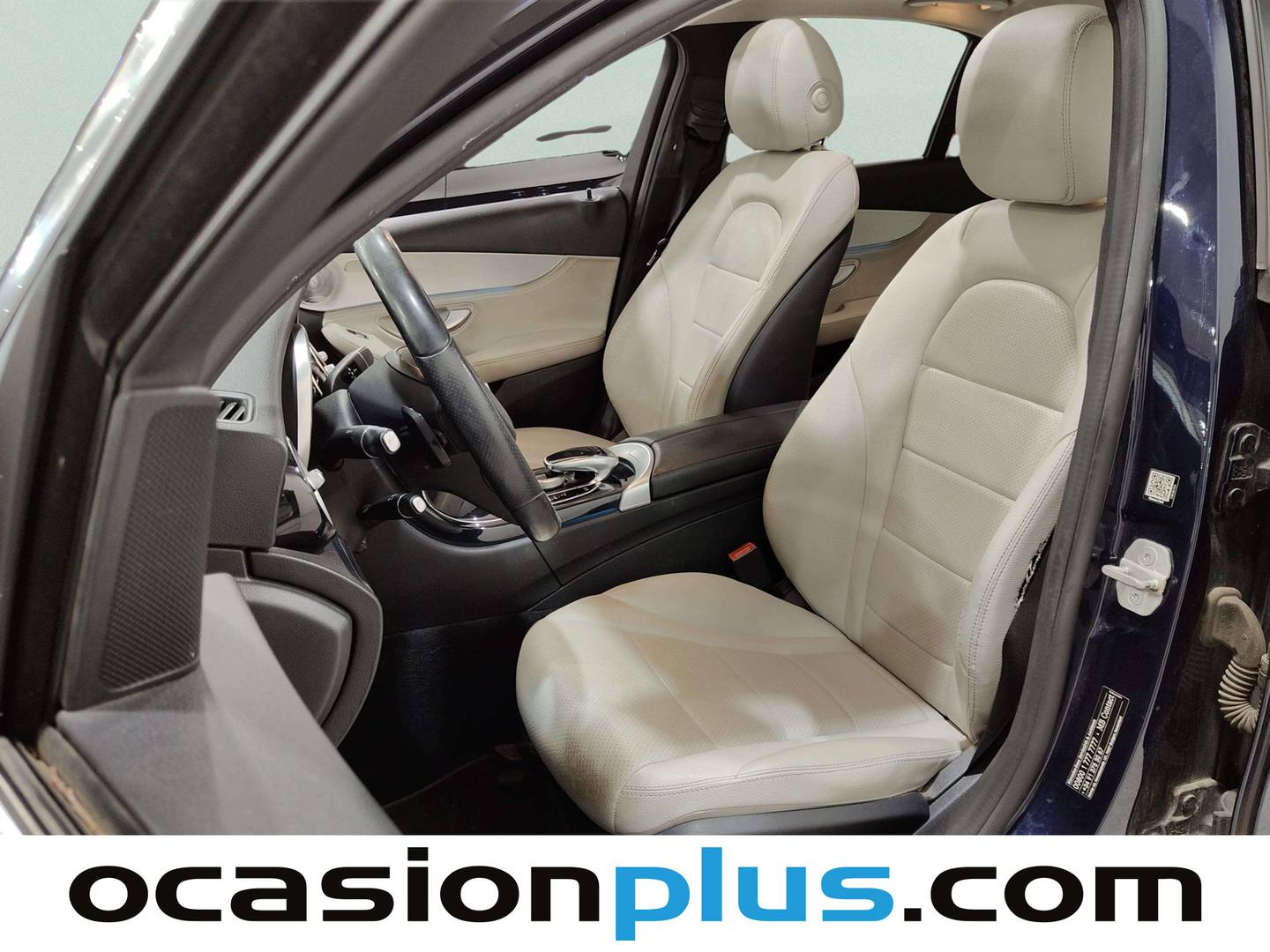 Foto asientos delanteros Mercedes Clase C MERCEDES Clase C 250 d 4MATIC AMG Line (204 CV)