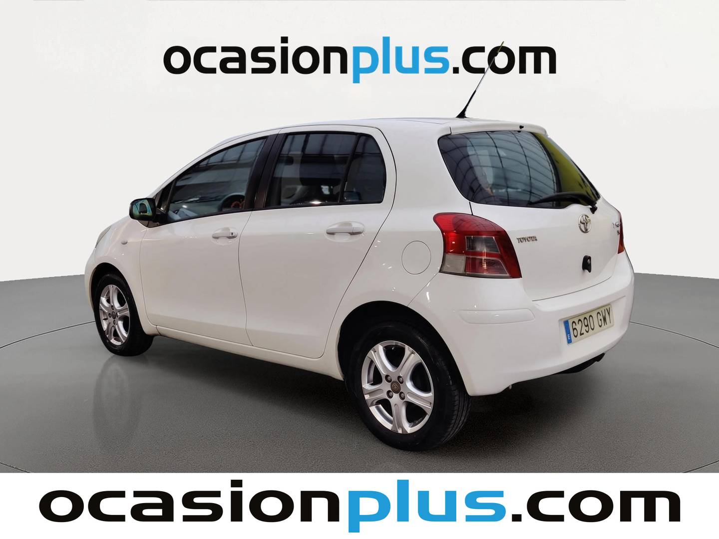 Foto trasera Toyota Yaris Toyota Yaris 1.3 VVT-I TS (101 CV) izquierda