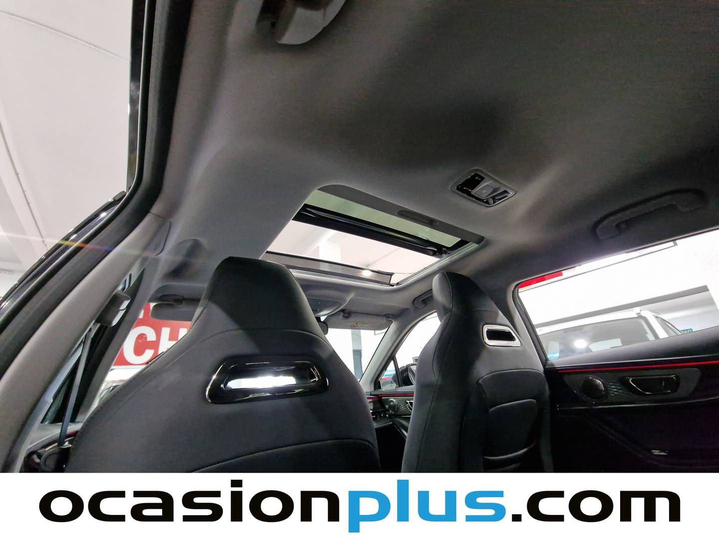 Extras y acabados del OMODA 5 OMODA 5 1.5 HEV TGDI Premium (224 CV)