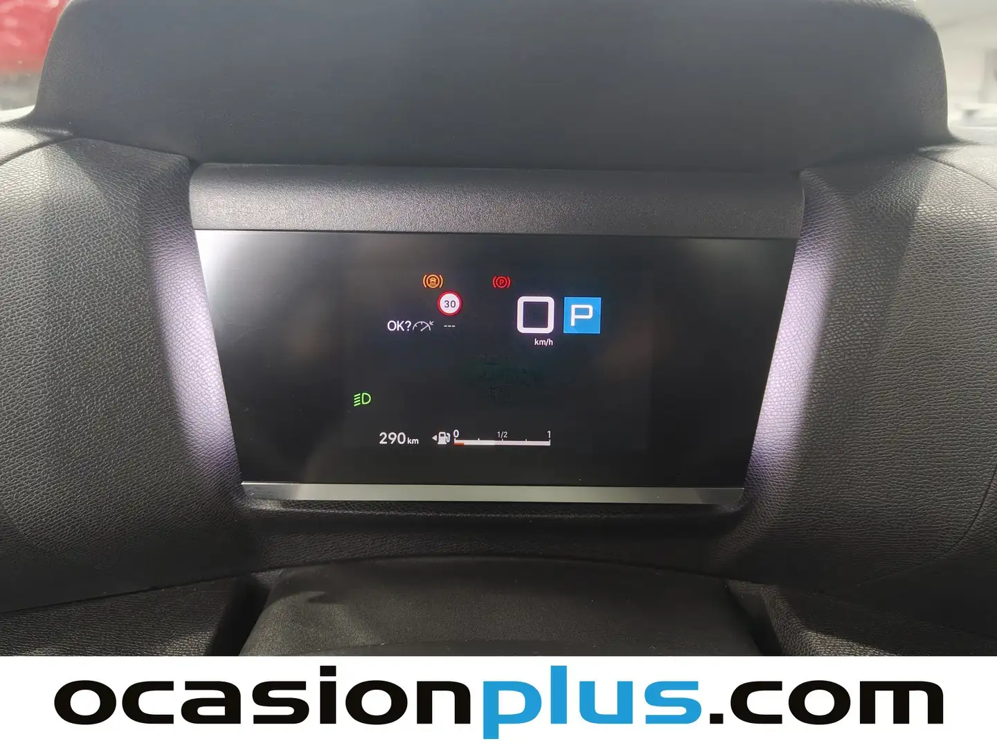 Foto Citroën C4 X Citroen C4 X PureTech 130 S&S Plus EAT8 (131 CV)