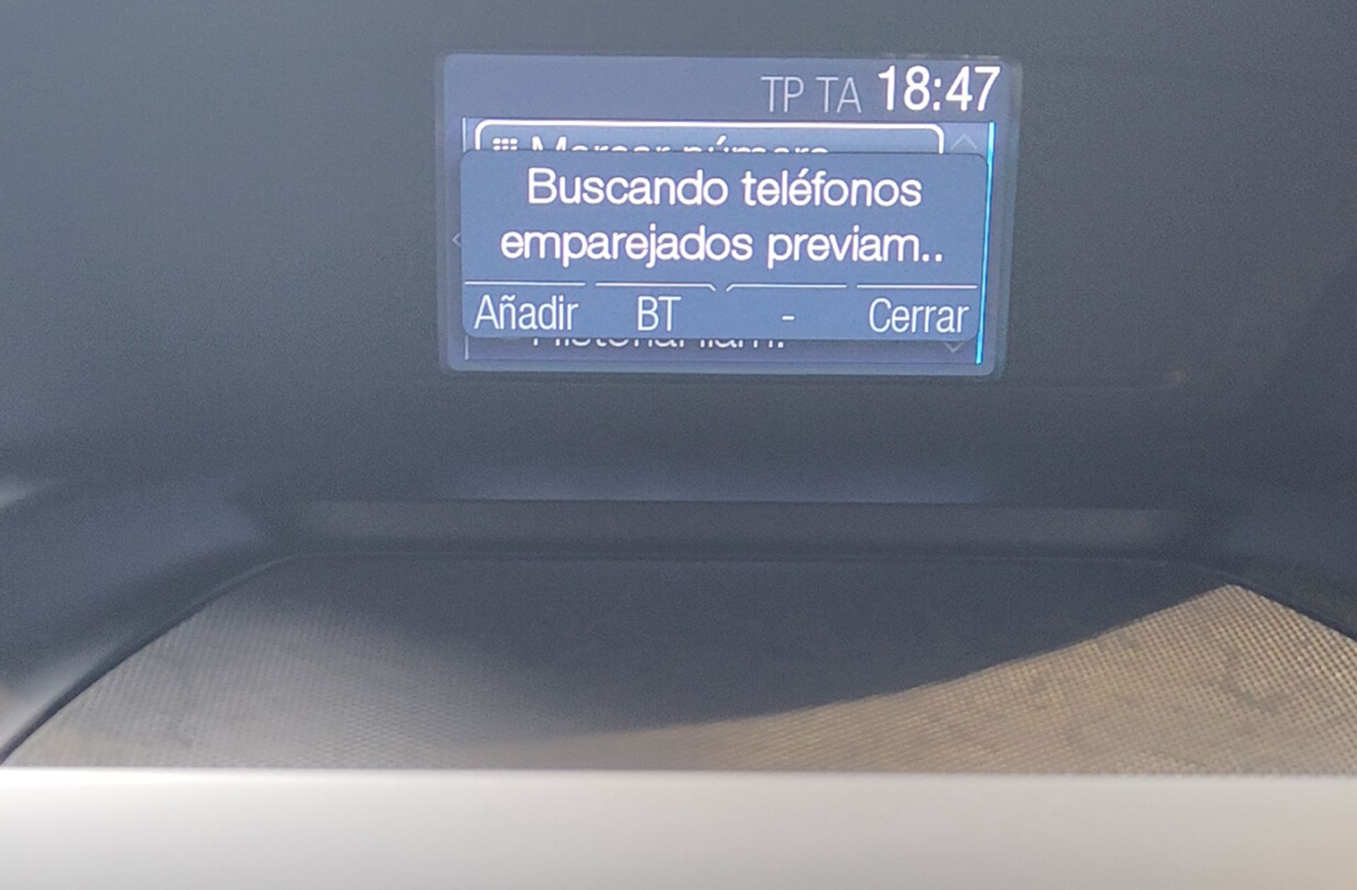 Ford Kuga 2.0 TDCi Titanium 4x4 Powershift - foto 30