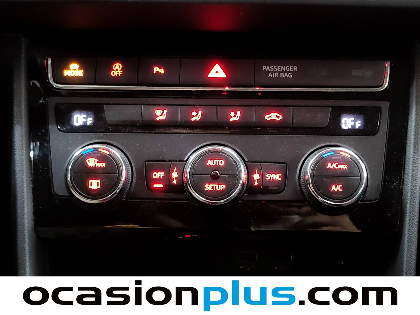 Foto Seat León SEAT León ST ST 2.0 TDI S&S FR DSG (150 CV)