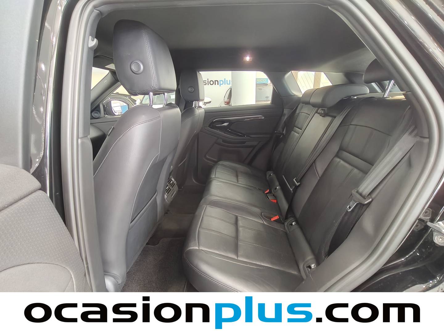 Foto asientos traseros Land Rover Range Rover Evoque Land Rover Range Rover Evoque P200 MHEV R-Dynamic S 4WD Auto  (200 CV)