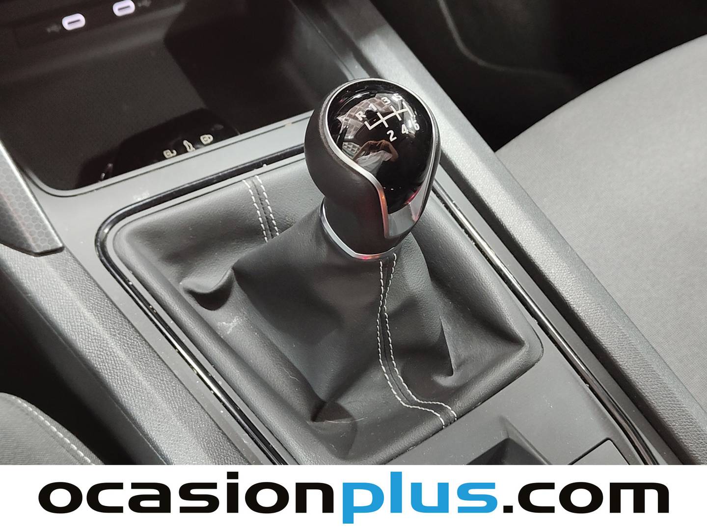 Seat León Seat León 1.0 TSI S&S Reference Go (110 CV) de segunda mano