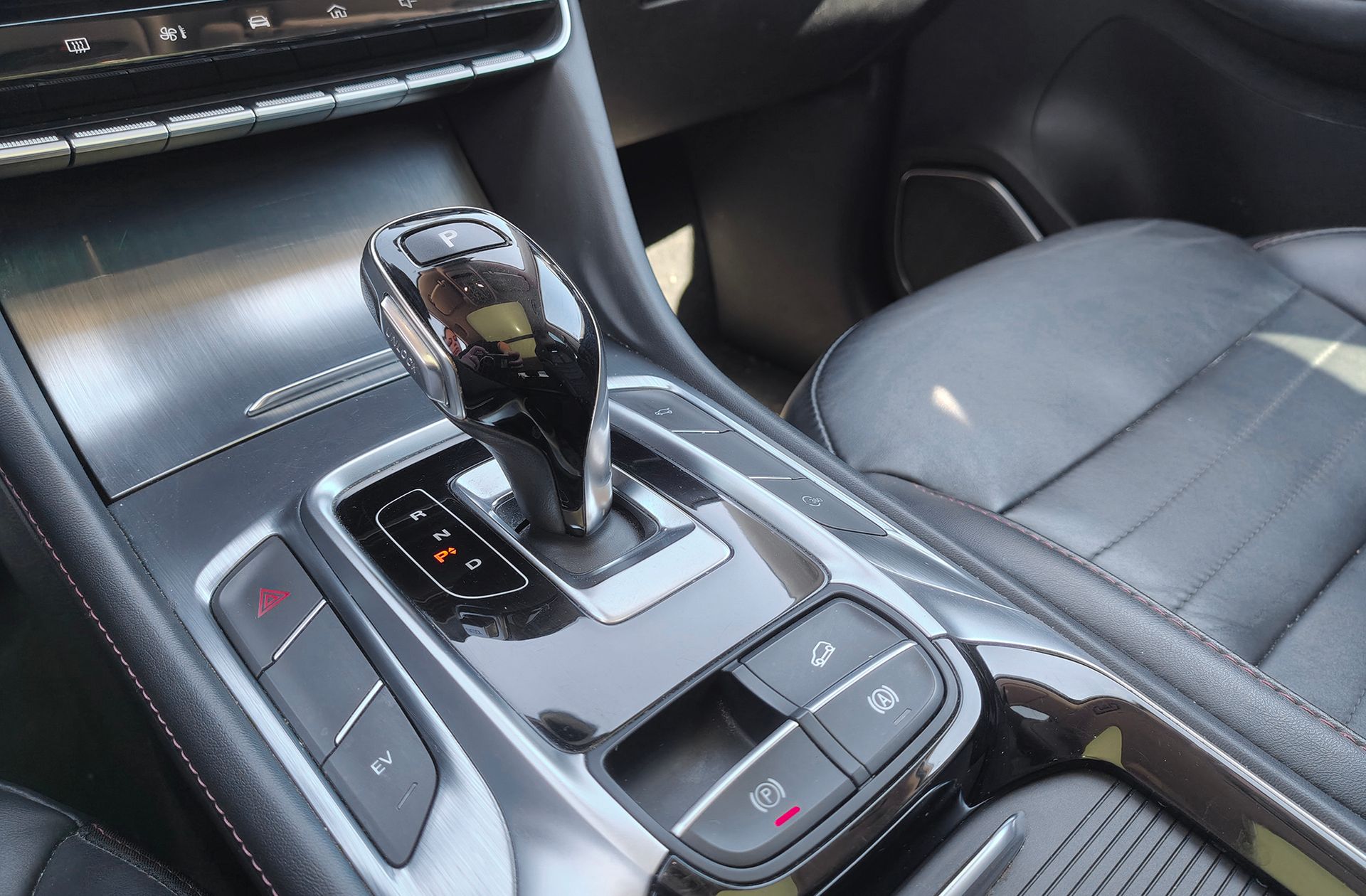 MG eHS 1.5T-GDI PHEV Luxury - foto 5