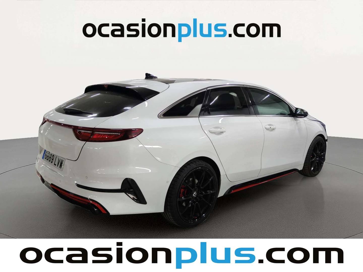 Foto trasera KIA ProCeed KIA ProCeed 1.6 T-GDI GT DCT (204 CV) izquierda