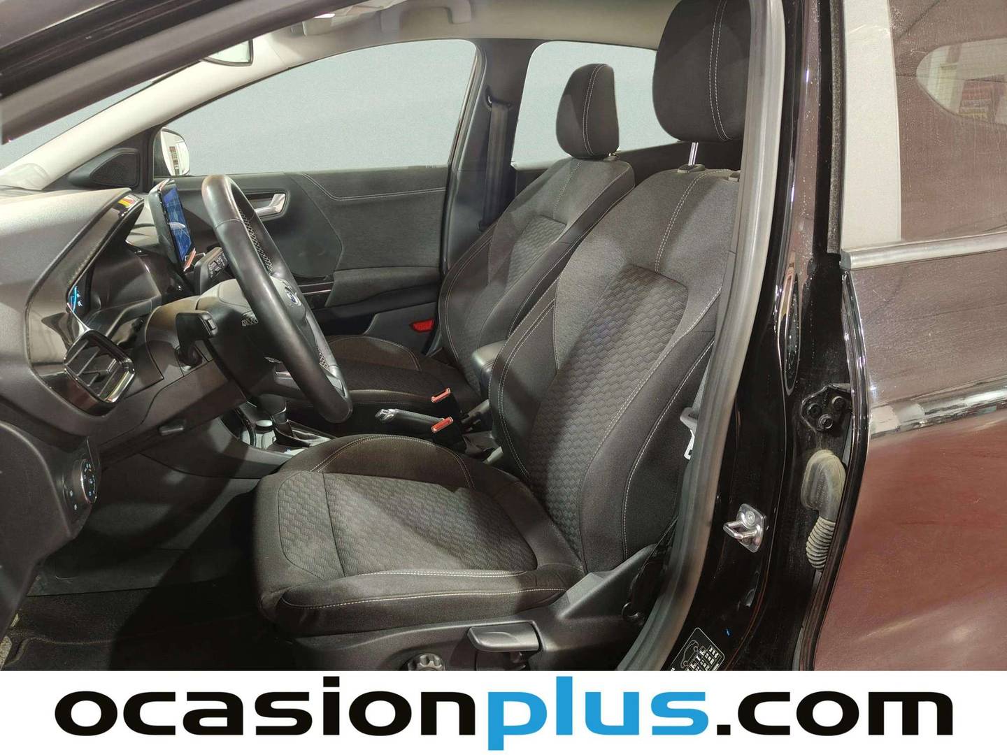 Foto asientos delanteros Ford Puma Ford Puma 1.0 EcoBoost MHEV Titanium Auto (125 CV)