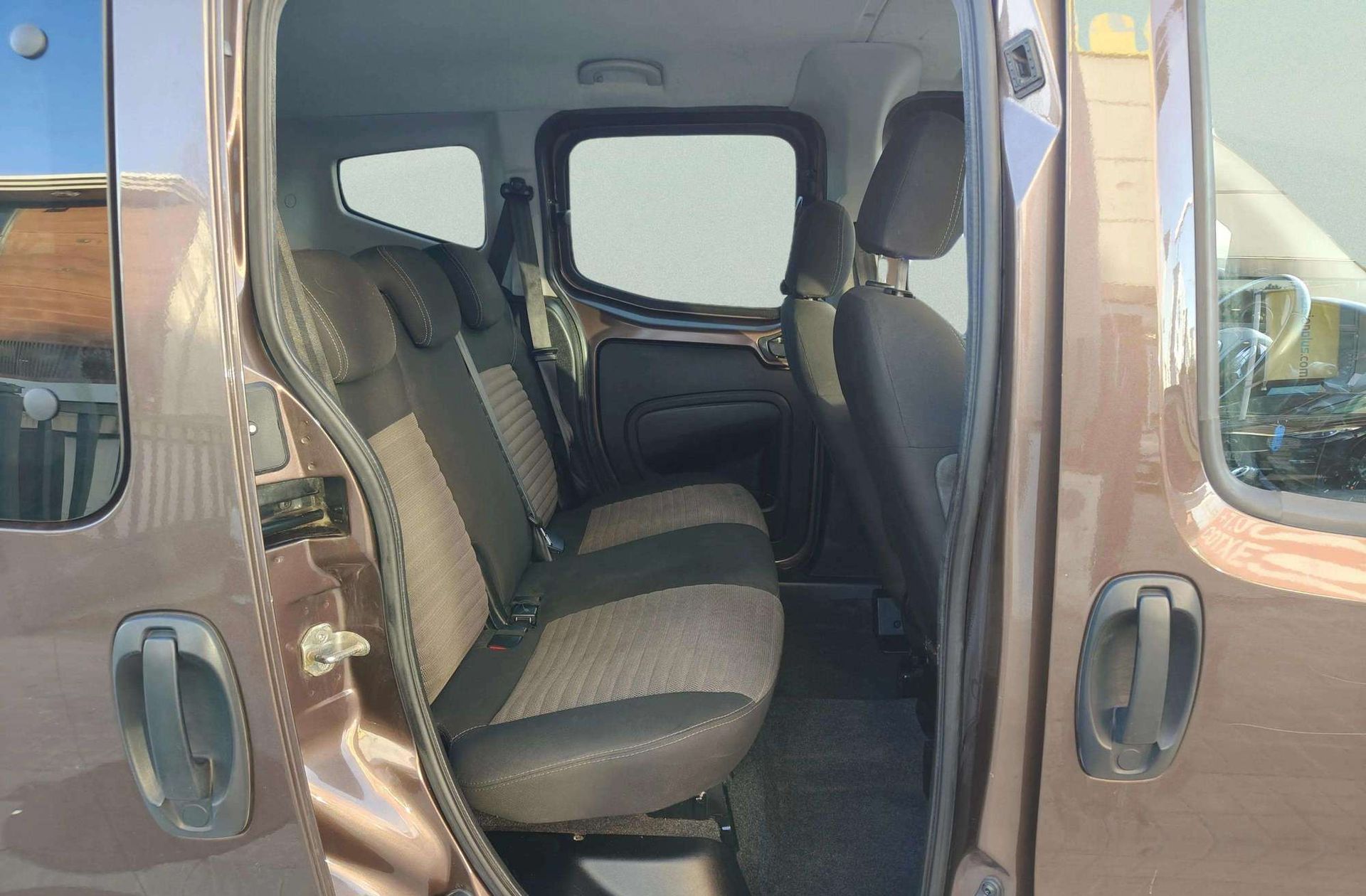 Fiat Qubo 1.3 MultiJet Trekking - foto 13