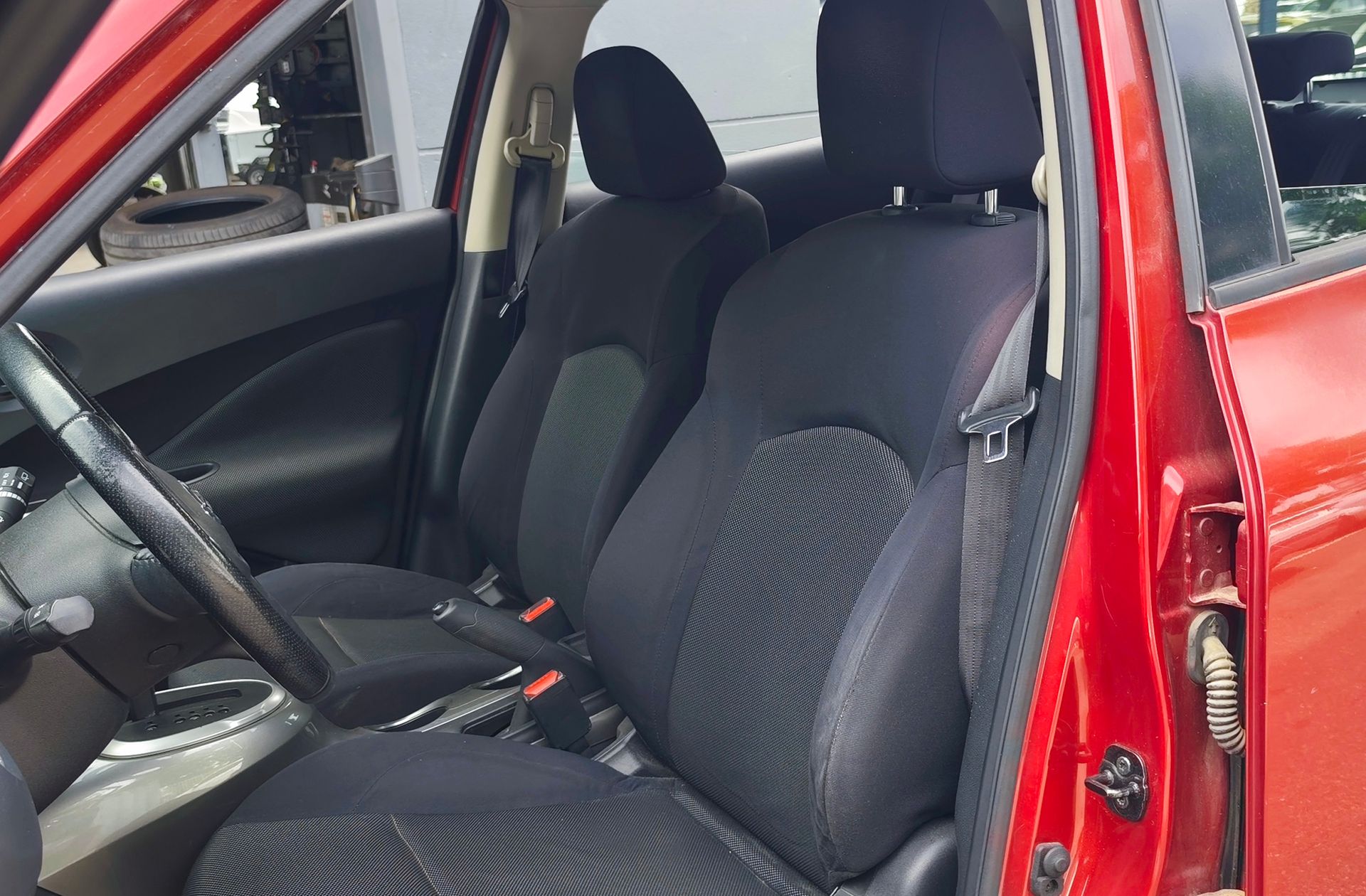 Nissan Juke 1.6 Acenta CVT 4x2 - foto 8