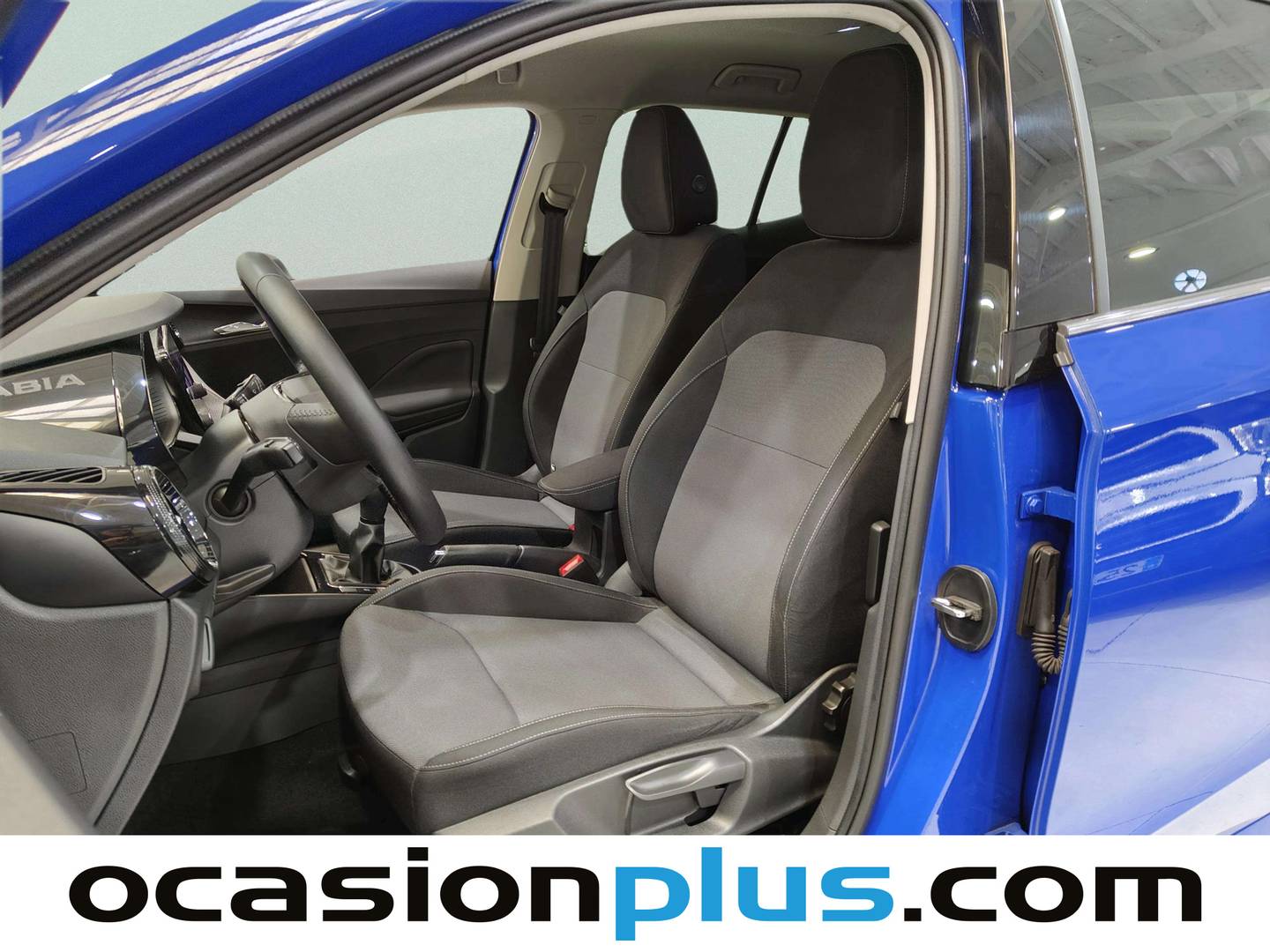 Foto asientos delanteros Skoda Fabia Skoda Fabia 1.0 TSI Ambition (110 CV)