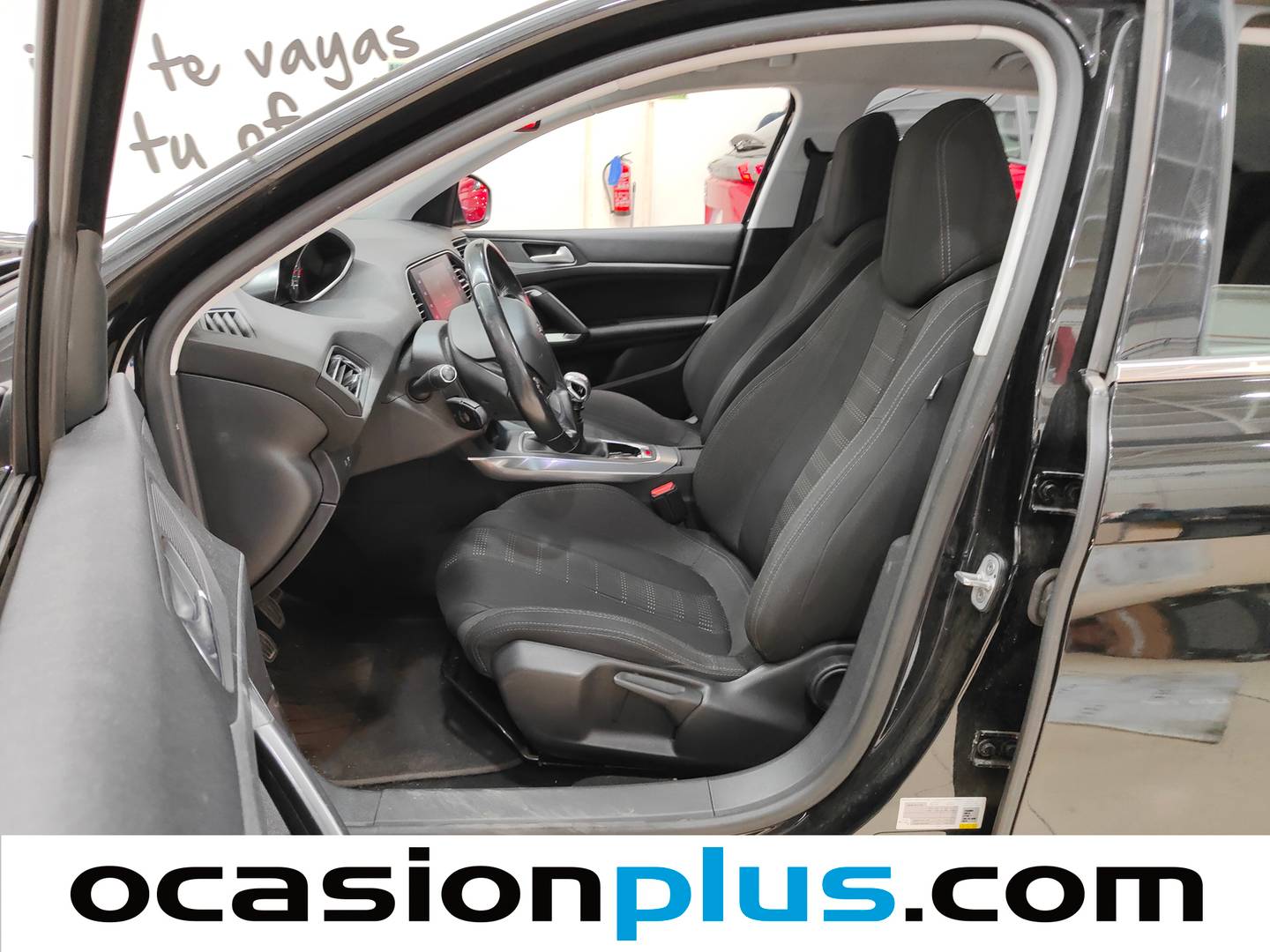 Foto asientos delanteros Peugeot 308 Peugeot 308 BlueHDI 150 Allure (150 CV)