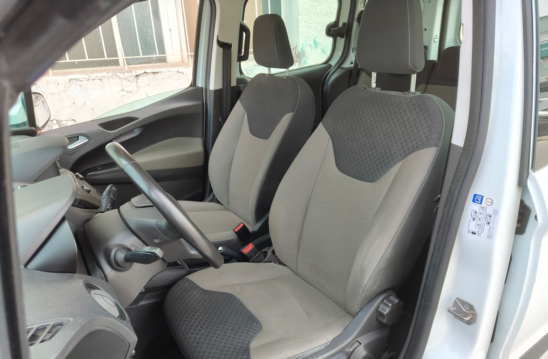 Ford Transit Kombi 1.0 EcoBoost Trend - foto 8