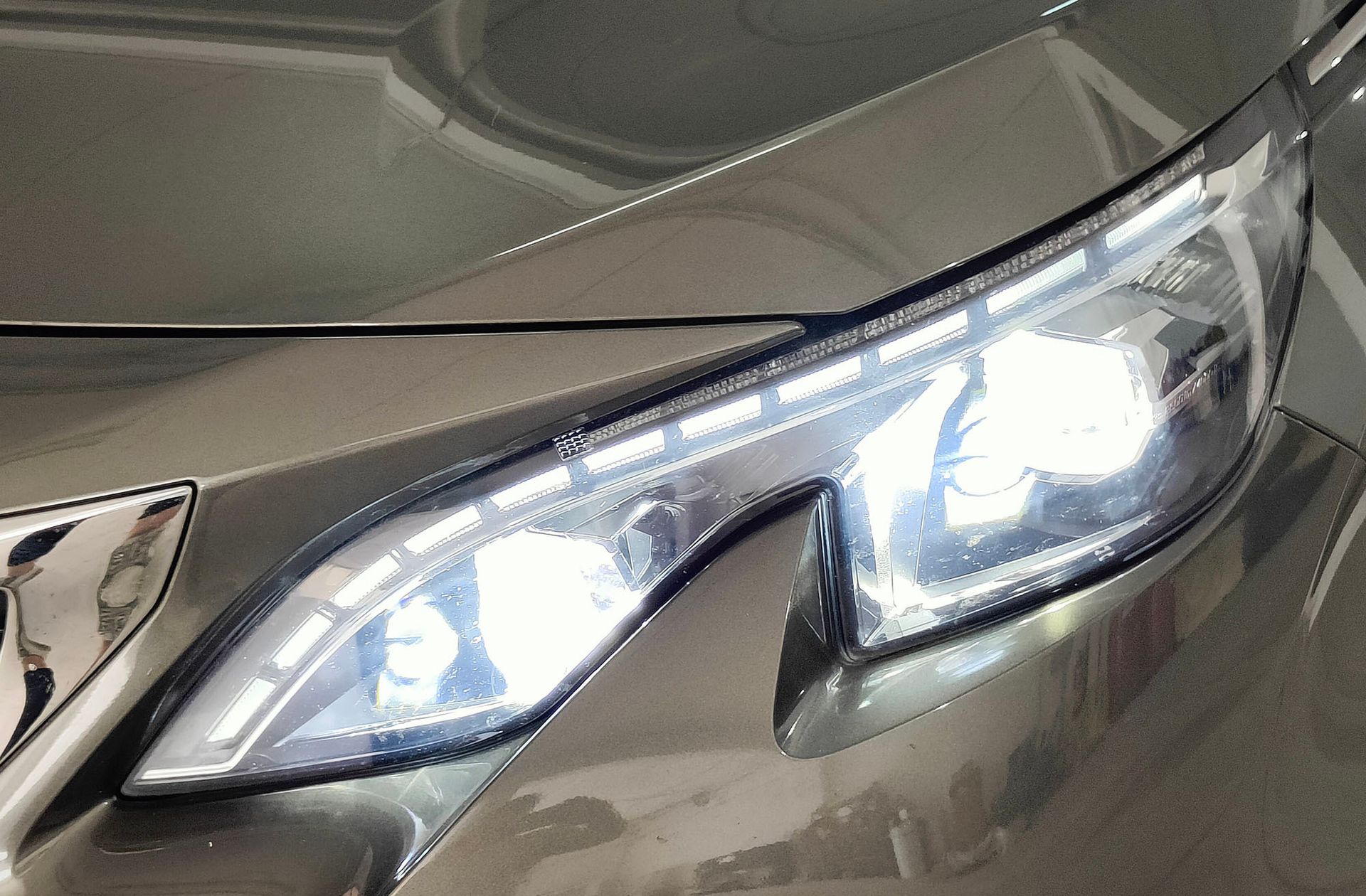 Peugeot 5008 2.0L BlueHDi GT-Line 7 plazas - foto 19