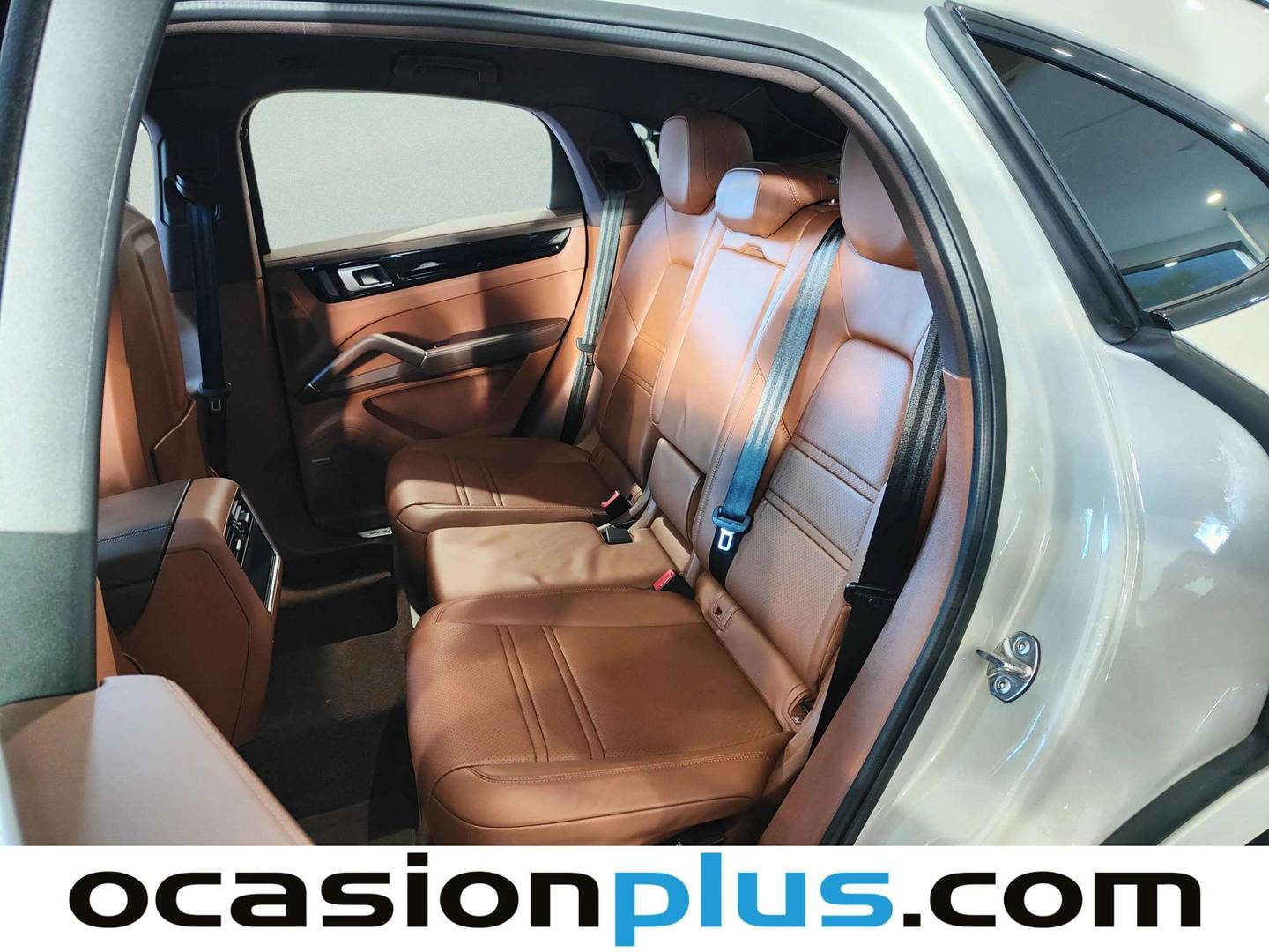 Foto Porsche Cayenne Coupé Porsche Cayenne Coupé E-Hybrid (462 CV)