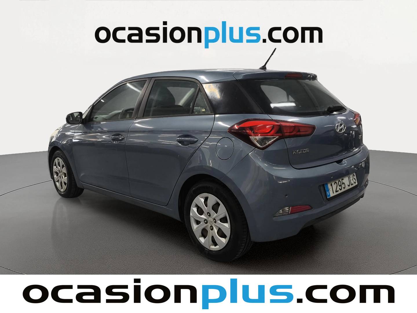 Foto trasera Hyundai i20 Hyundai i20 1.2 MPI Klass (84 CV) izquierda