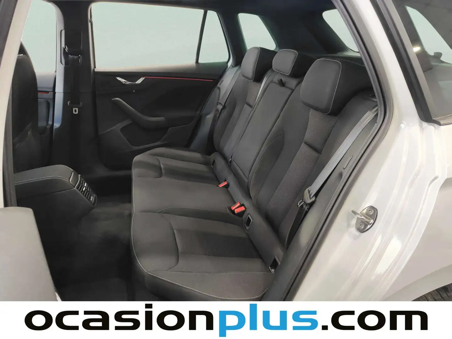 Foto Skoda Kamiq Skoda Kamiq 1.5 TSI Design DSG (150 CV)